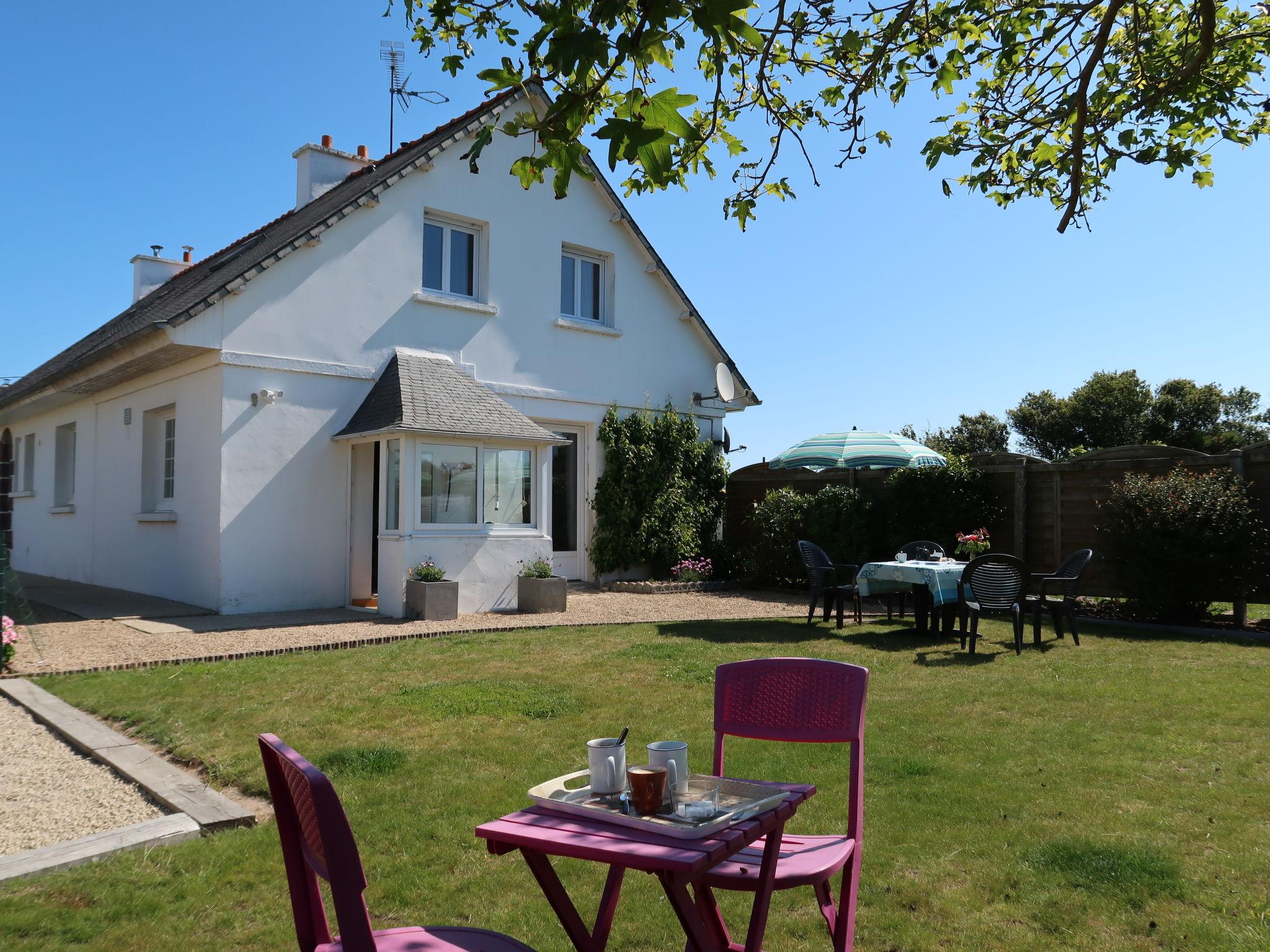 Photo 1 - Maison de 2 chambres à Pleubian avec jardin et vues à la mer