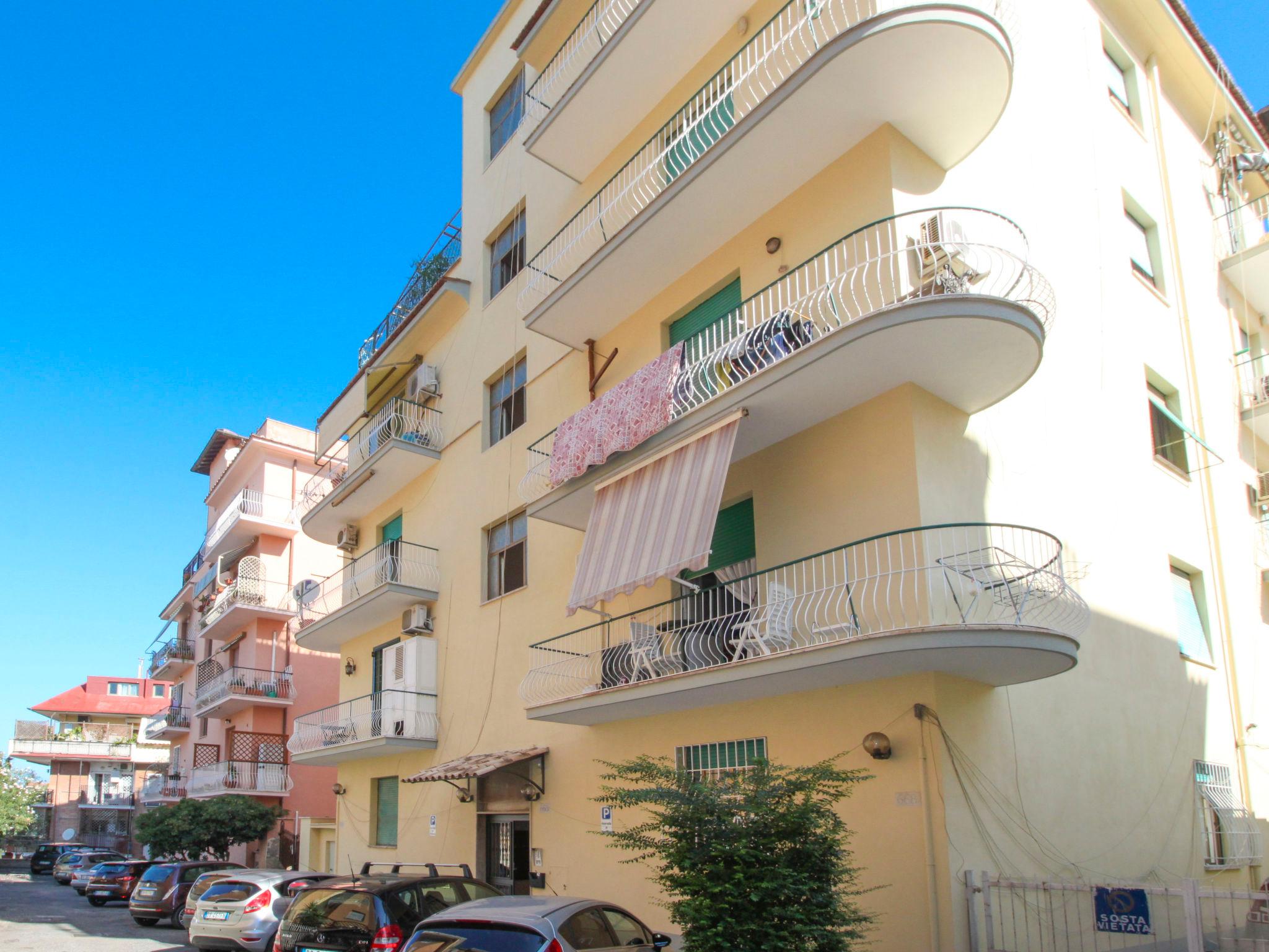 Foto 3 - Apartamento de 2 habitaciones en Roma