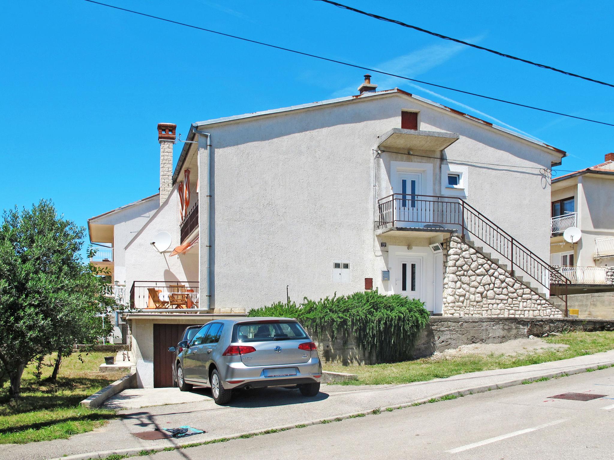 Photo 14 - Appartement de 2 chambres à Novi Vinodolski avec terrasse et vues à la mer