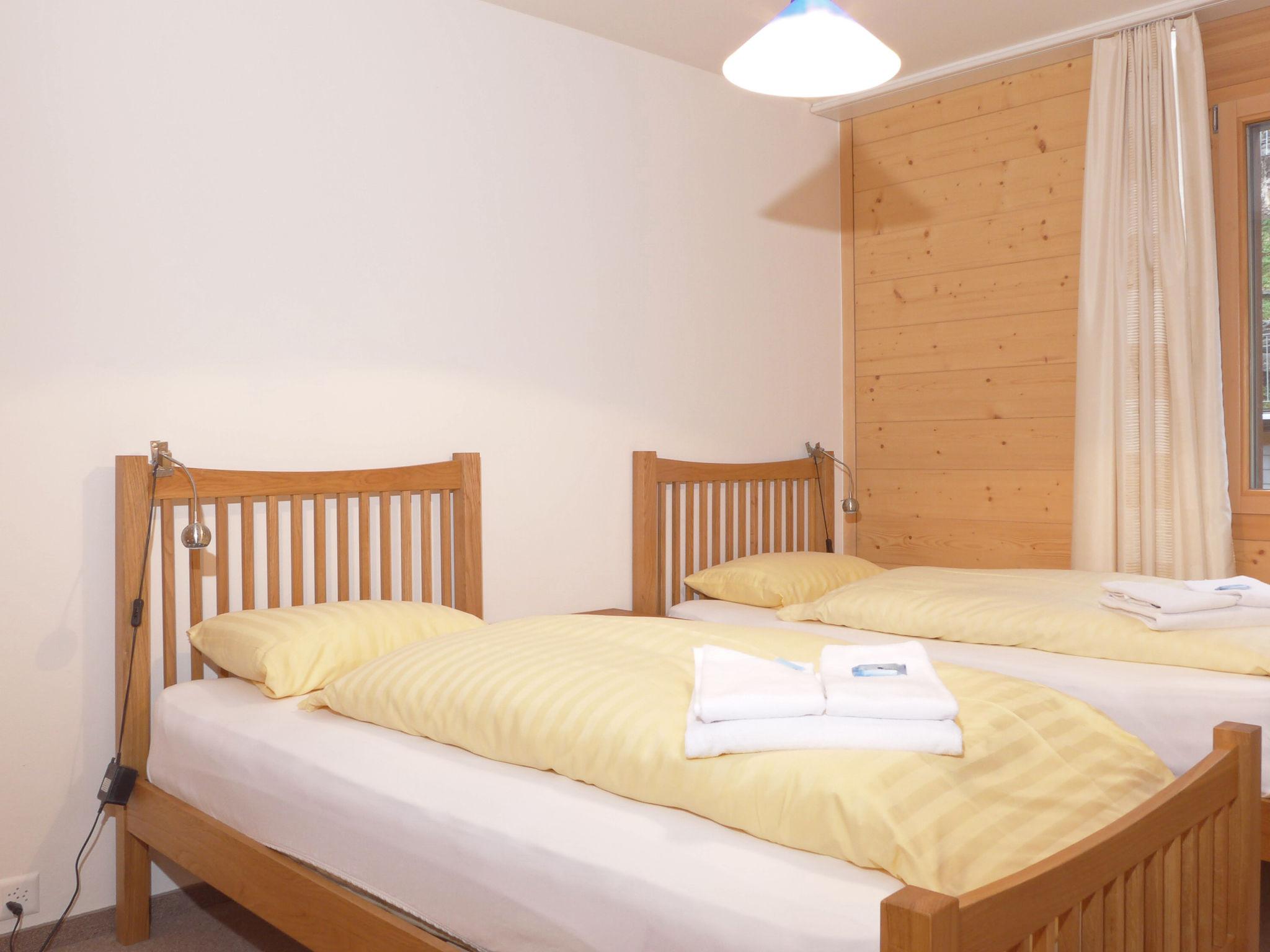 Foto 4 - Apartamento de 3 quartos em Lauterbrunnen com jardim