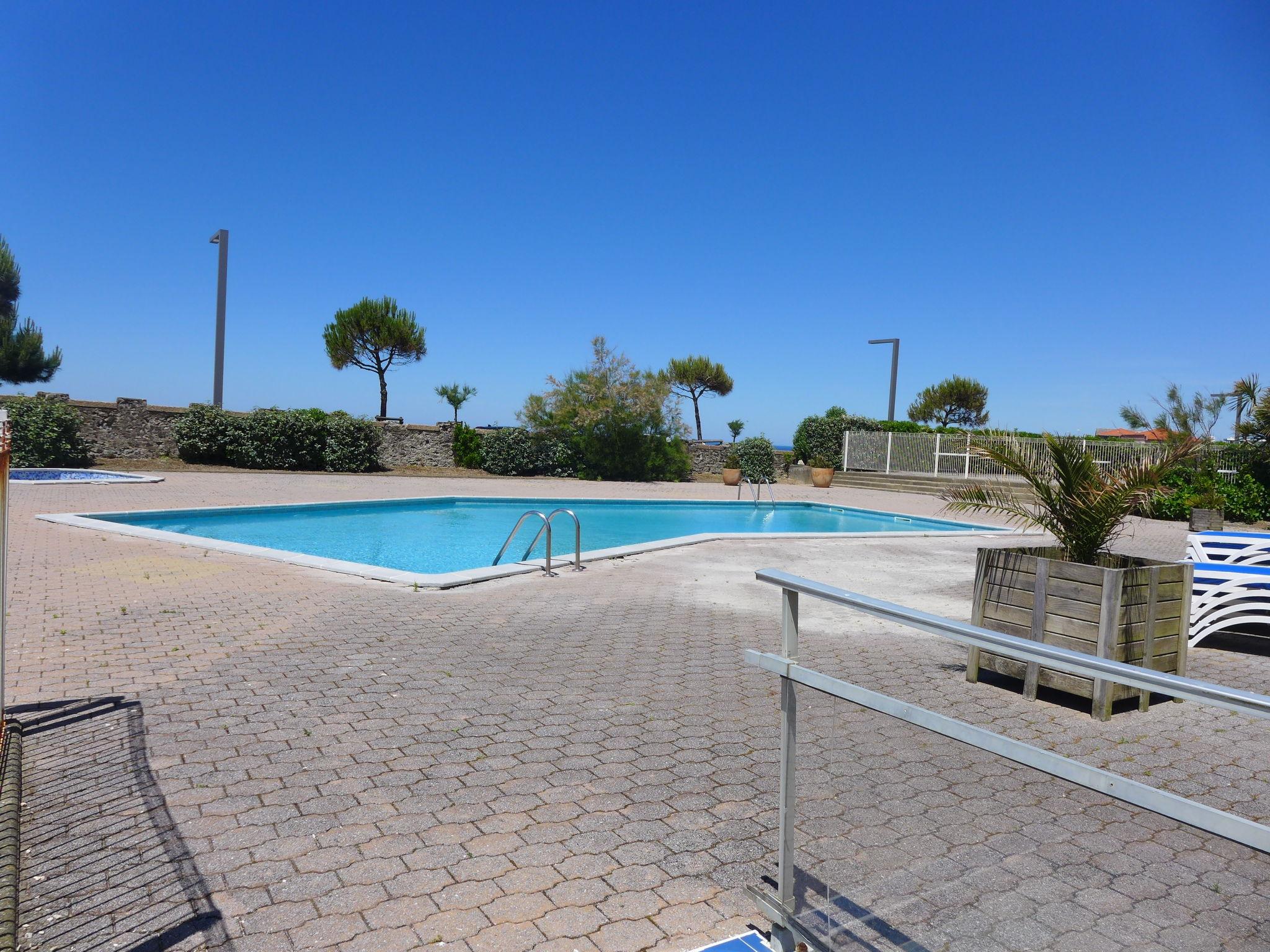 Foto 19 - Apartment mit 2 Schlafzimmern in Anglet mit schwimmbad und blick aufs meer