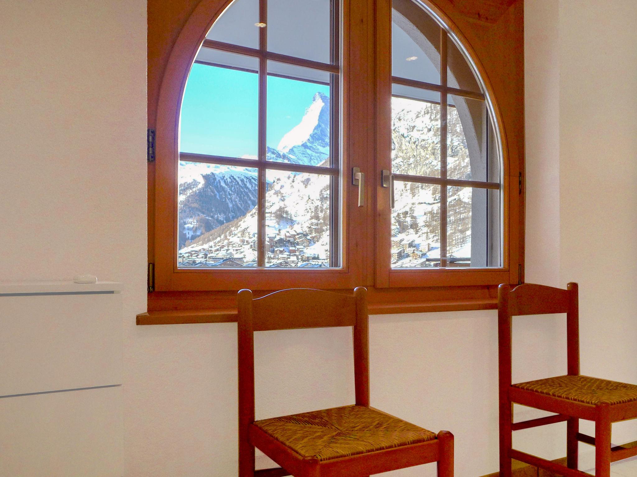 Foto 18 - Appartamento con 1 camera da letto a Zermatt