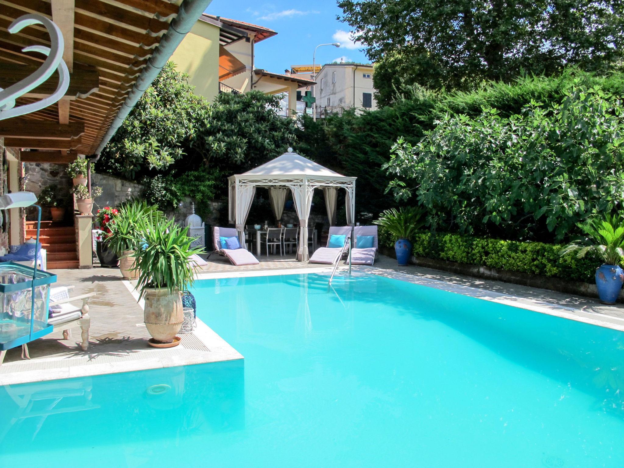 Photo 3 - Maison de 5 chambres à Massarosa avec piscine privée et jardin