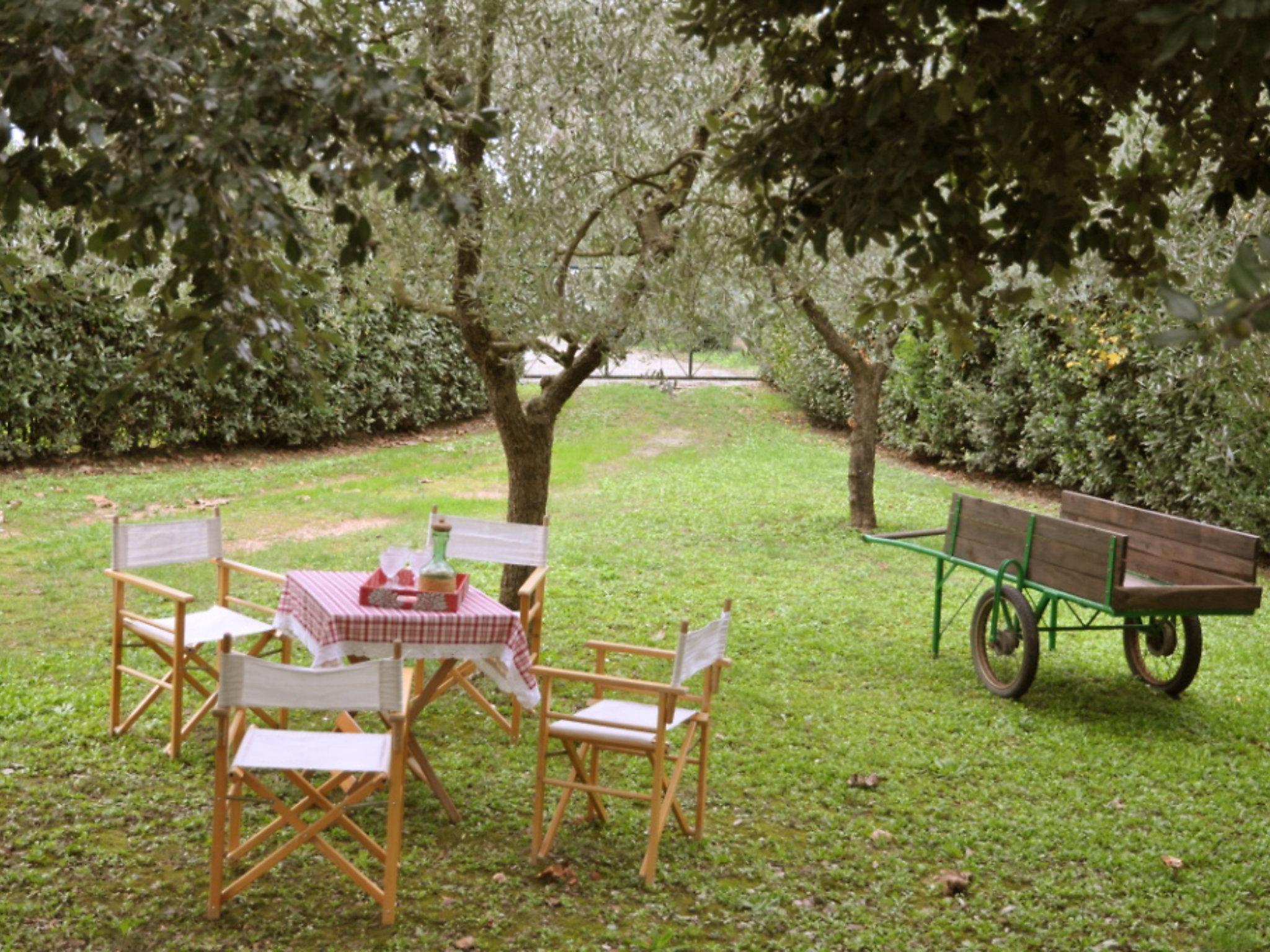 Photo 15 - Maison de 2 chambres à Casciana Terme Lari avec jardin