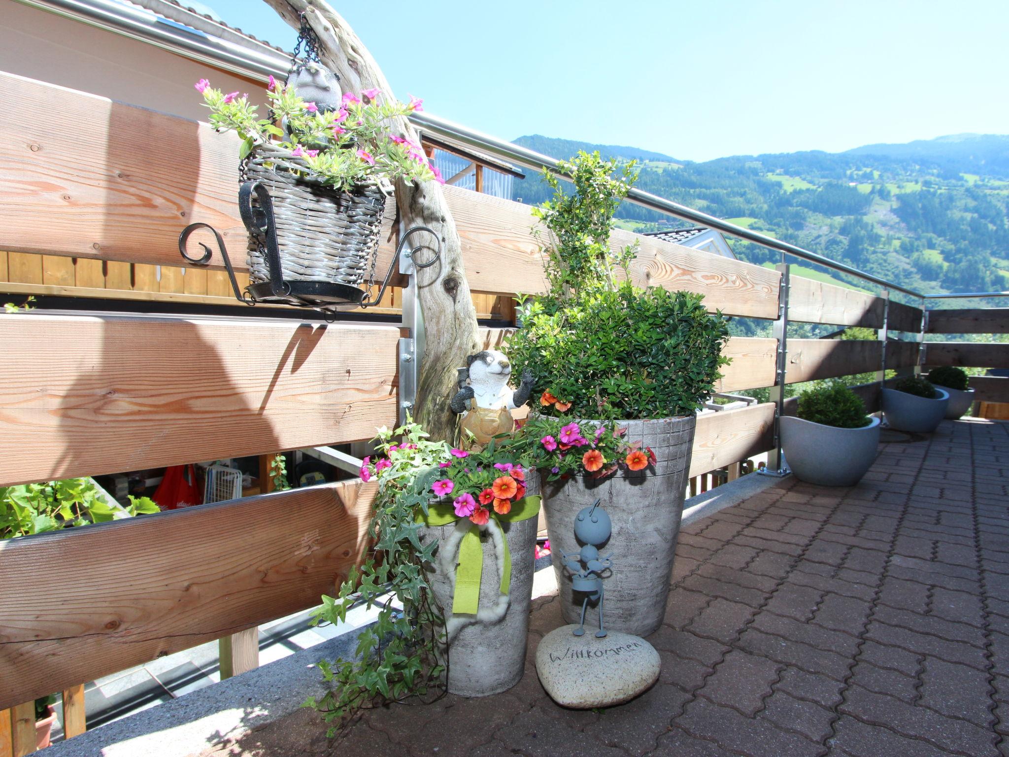 Foto 13 - Apartamento de 1 quarto em Aschau im Zillertal com terraço e vista para a montanha