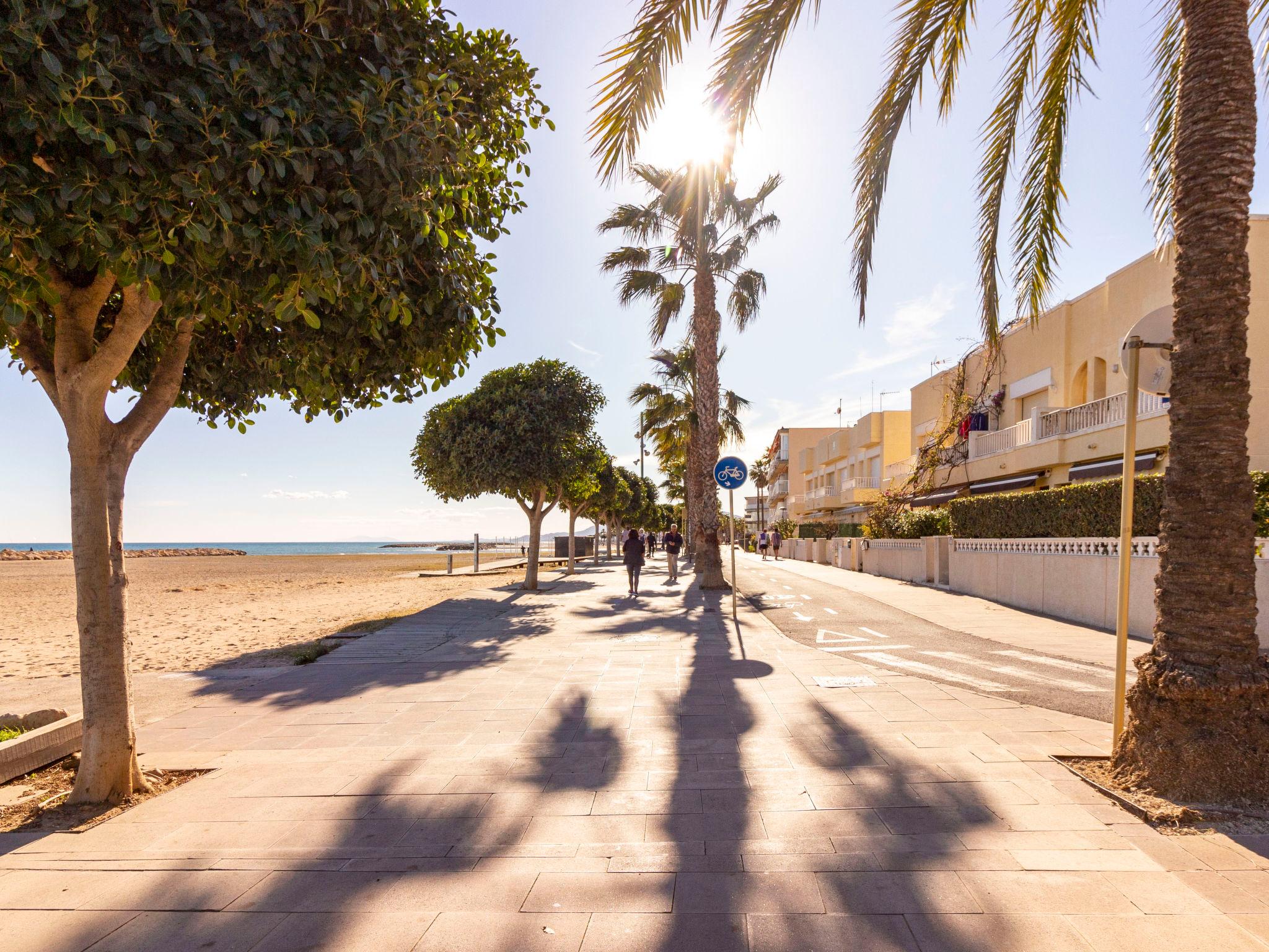 Photo 29 - 2 bedroom Apartment in Cambrils with swimming pool and sea view