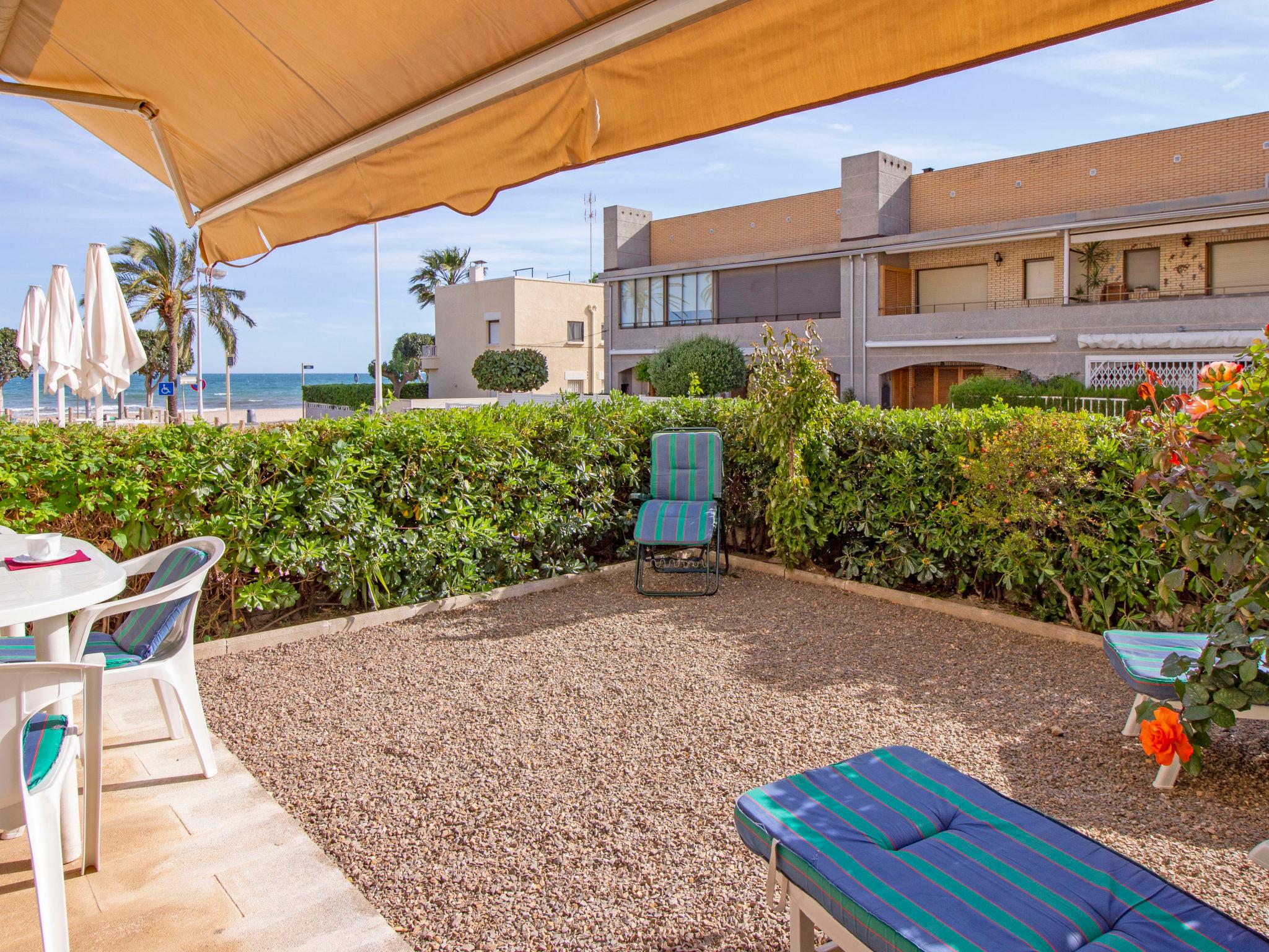 Photo 1 - Appartement de 2 chambres à Cambrils avec piscine et jardin