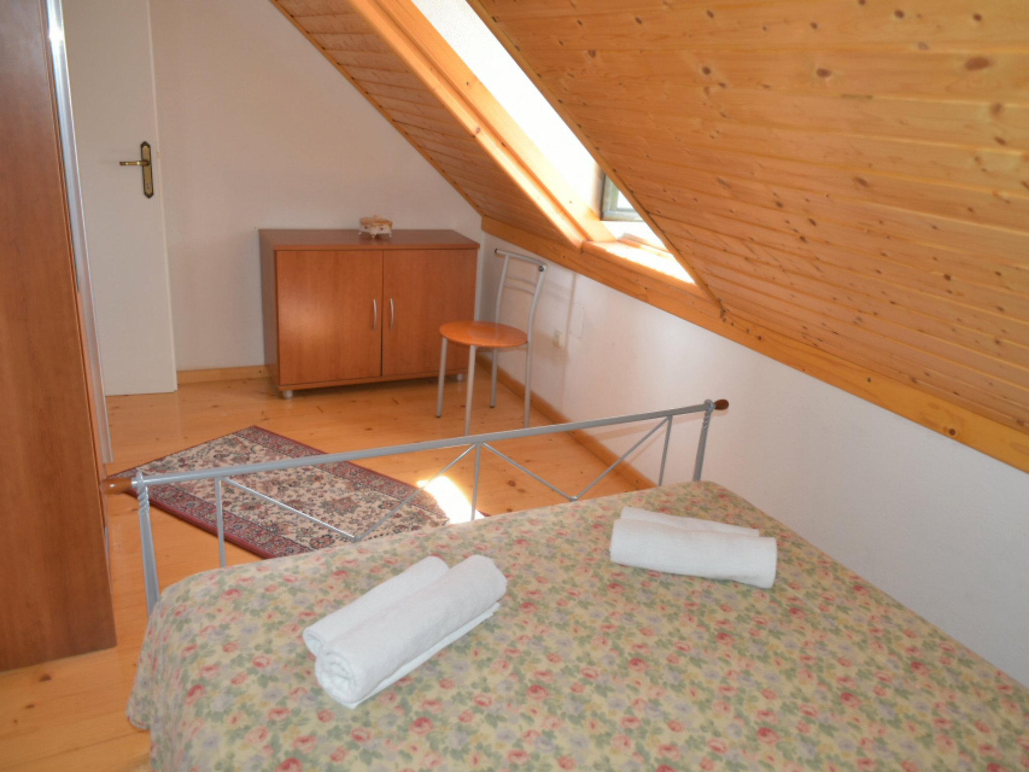 Foto 19 - Casa de 2 habitaciones en Nerežišća con piscina privada y vistas al mar