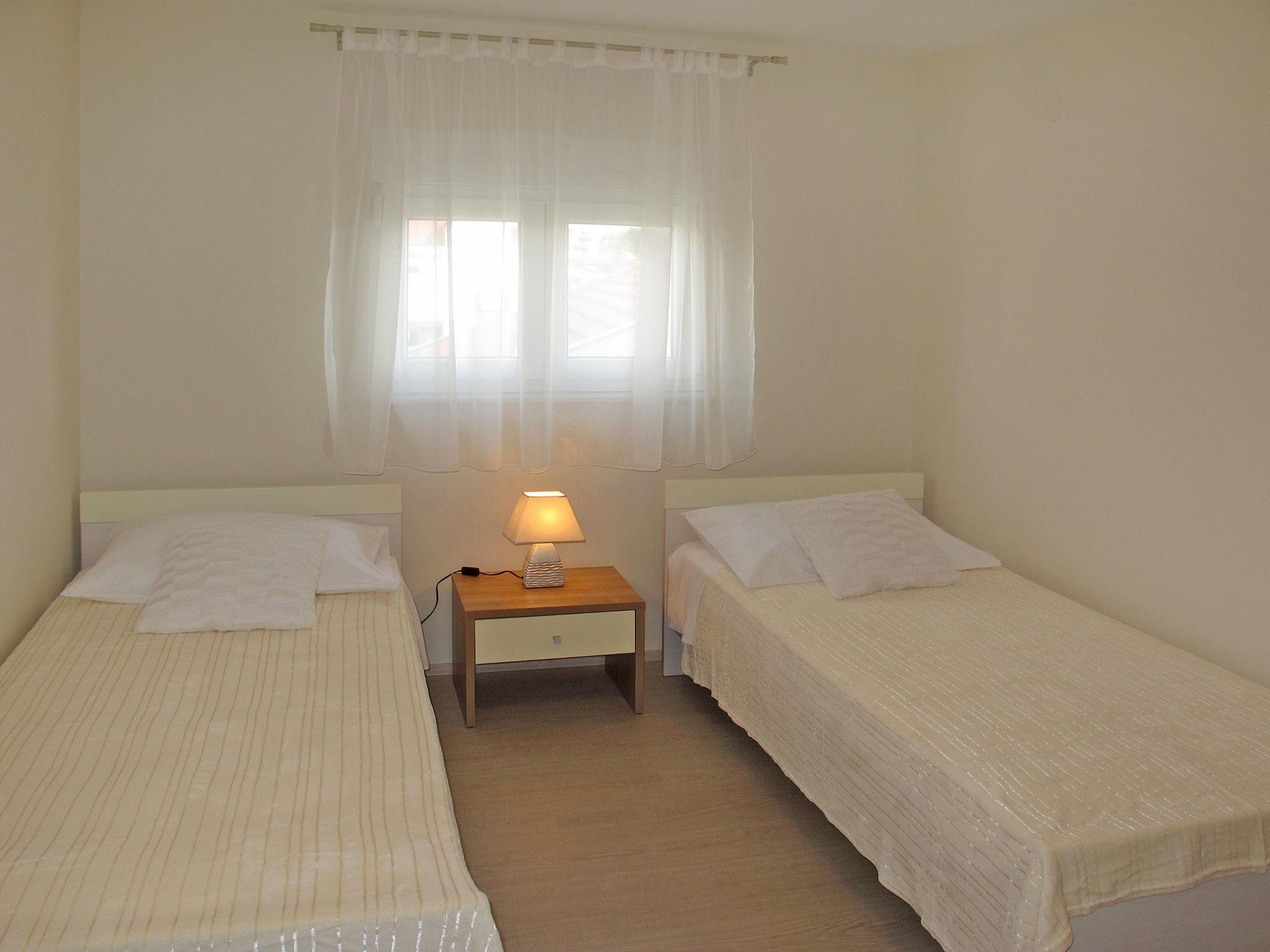 Photo 11 - 4 bedroom House in Zadar with terrace and sea view