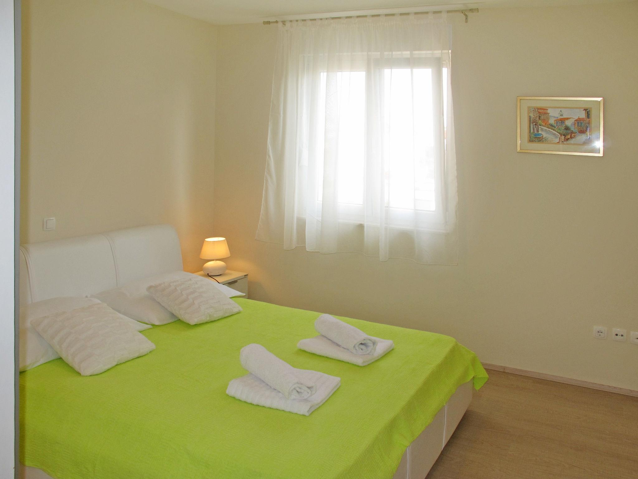 Photo 10 - 4 bedroom House in Zadar with terrace and sea view