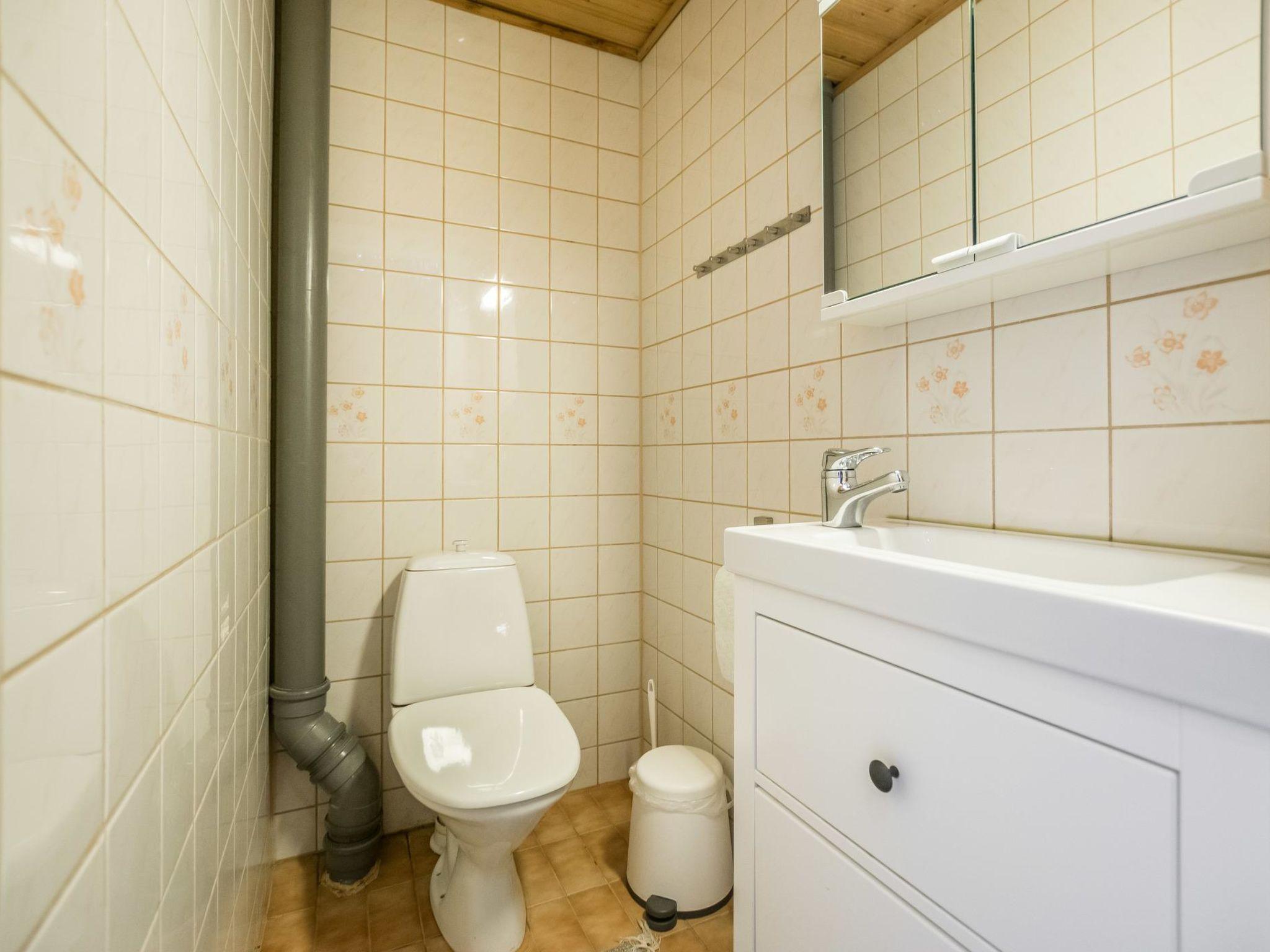 Foto 11 - Haus mit 2 Schlafzimmern in Petäjävesi mit sauna