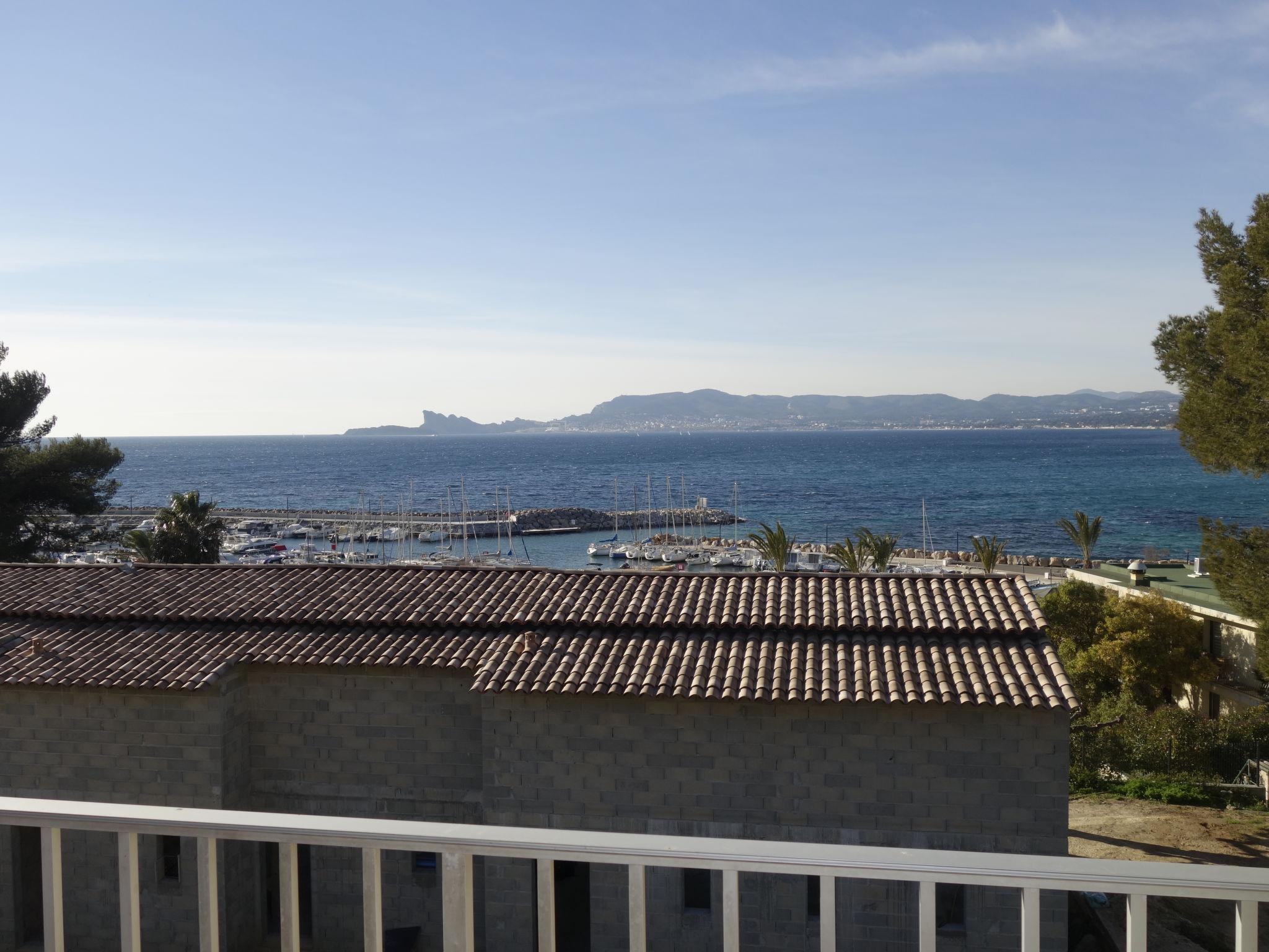 Foto 15 - Apartamento de 2 quartos em Saint-Cyr-sur-Mer com vistas do mar