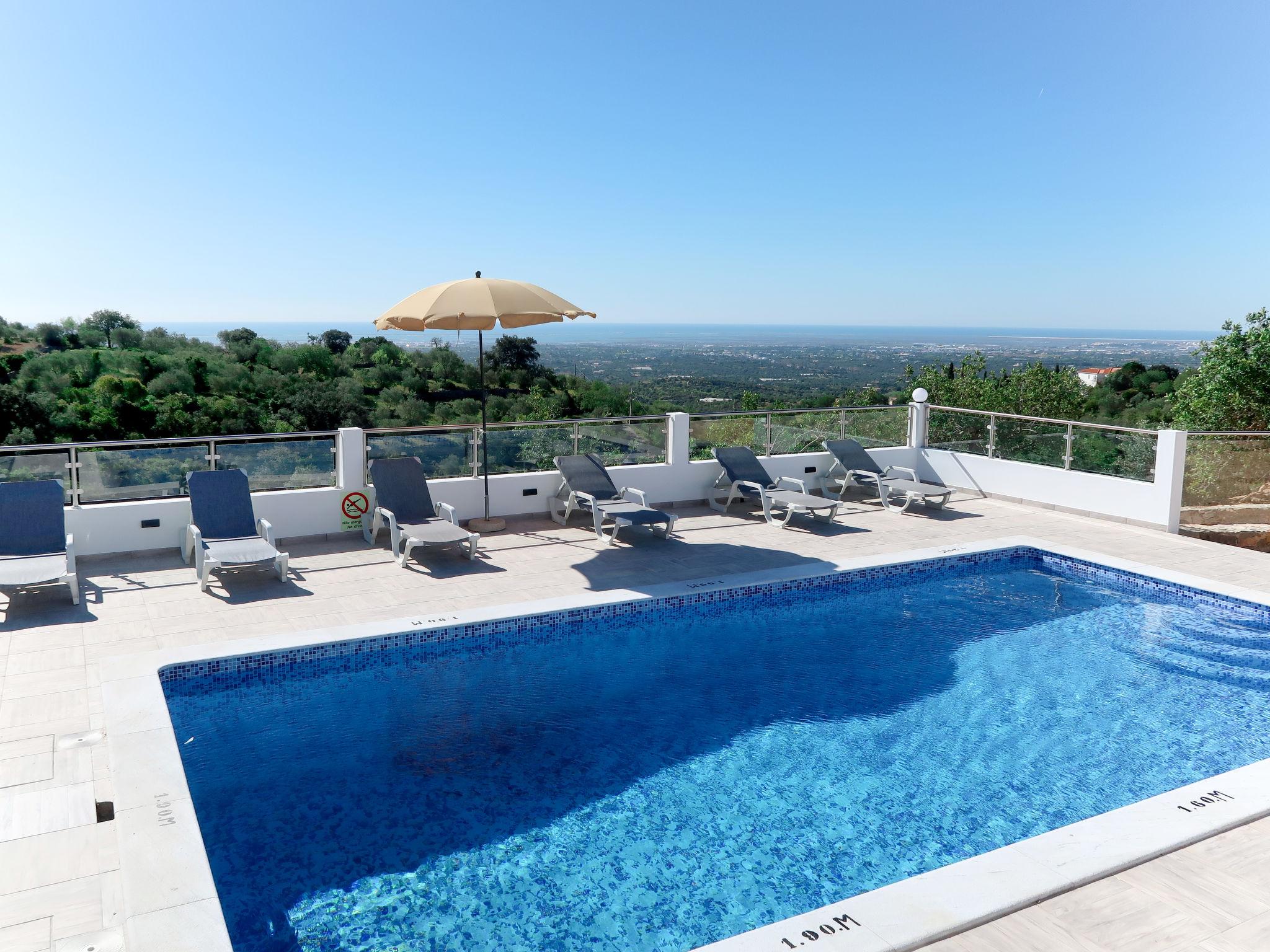 Foto 3 - Casa de 3 quartos em Faro com piscina privada e terraço