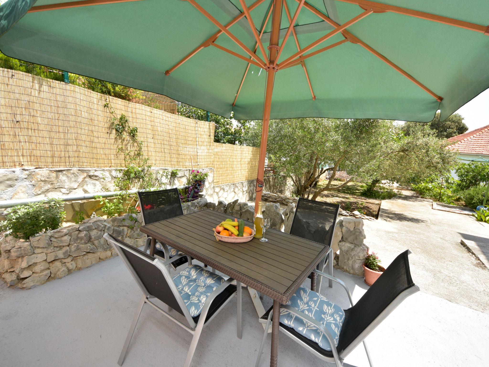 Photo 1 - 2 bedroom House in Sibenik with garden and terrace