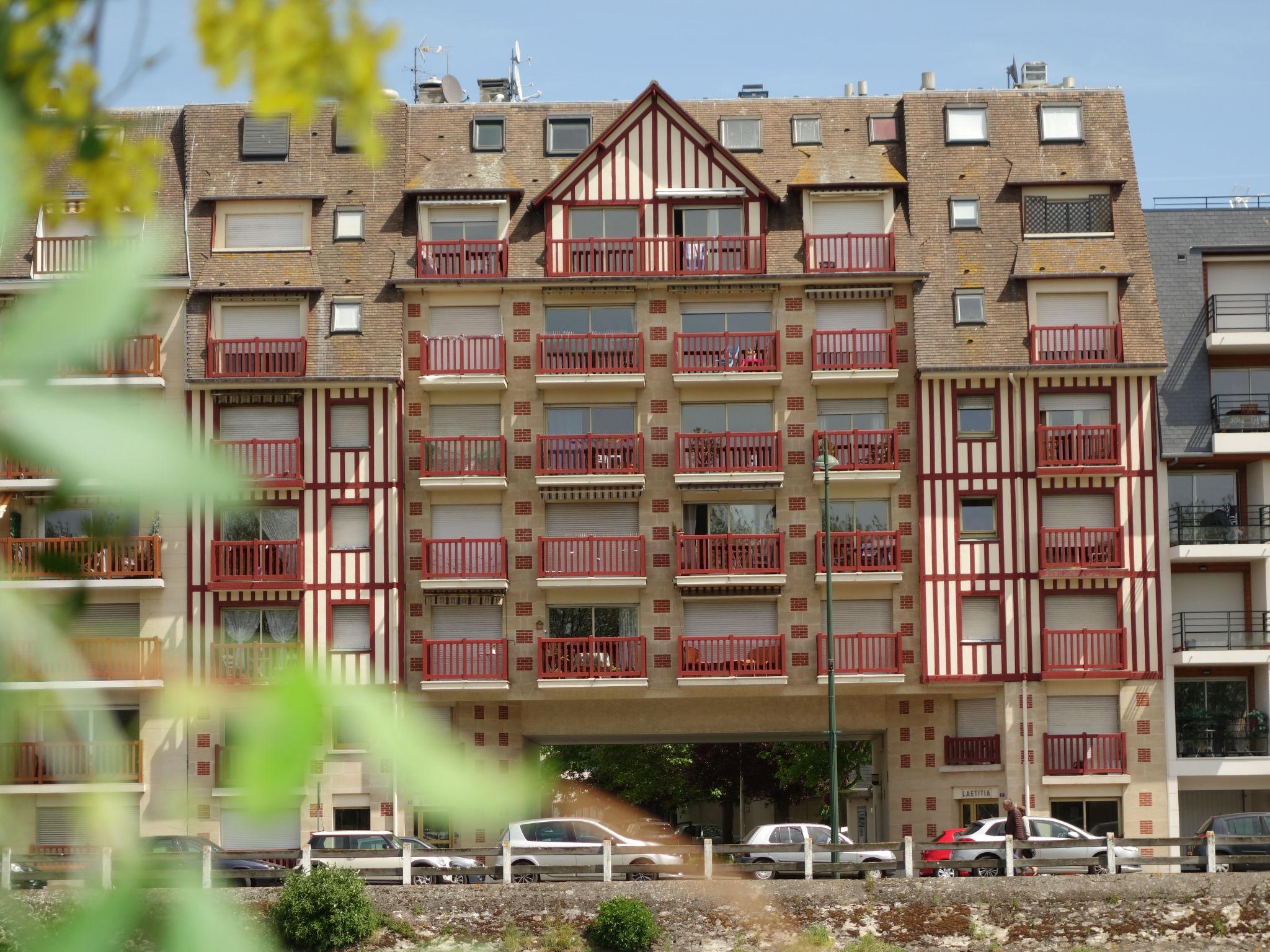 Photo 23 - 2 bedroom Apartment in Trouville-sur-Mer with sea view