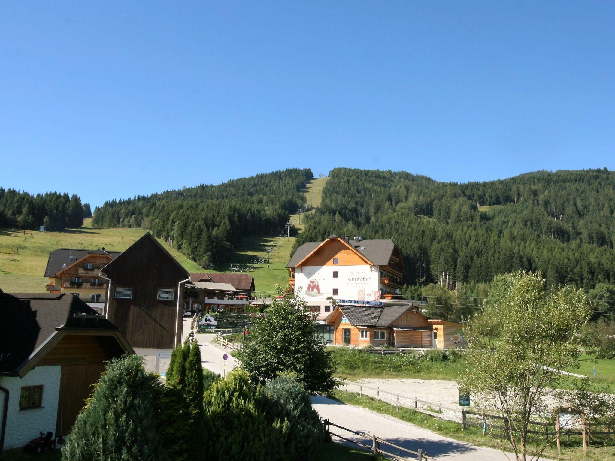 Foto 6 - Appartamento con 1 camera da letto a Sankt Margarethen im Lungau con vista sulle montagne