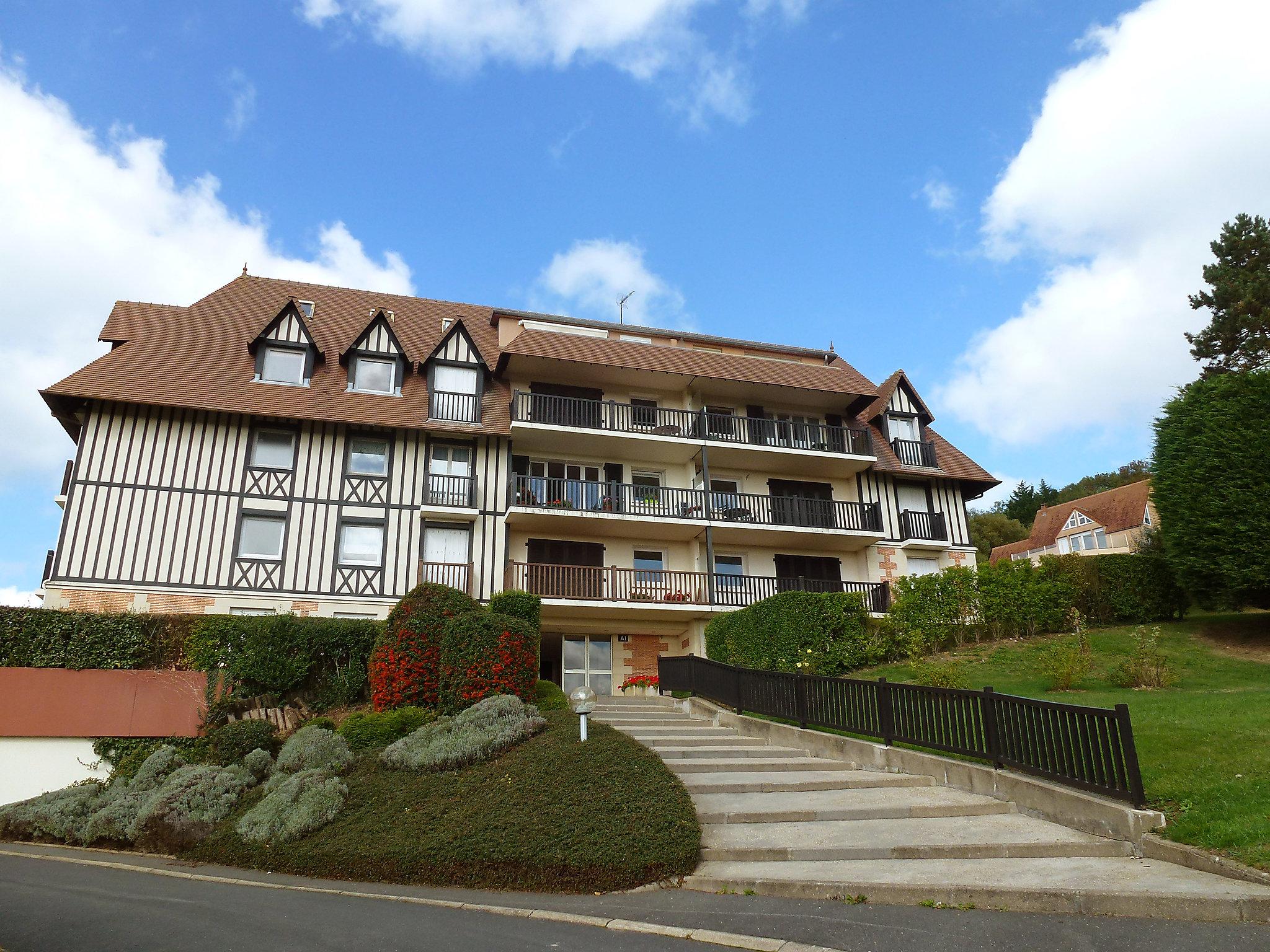 Foto 14 - Apartment in Blonville-sur-Mer mit terrasse und blick aufs meer