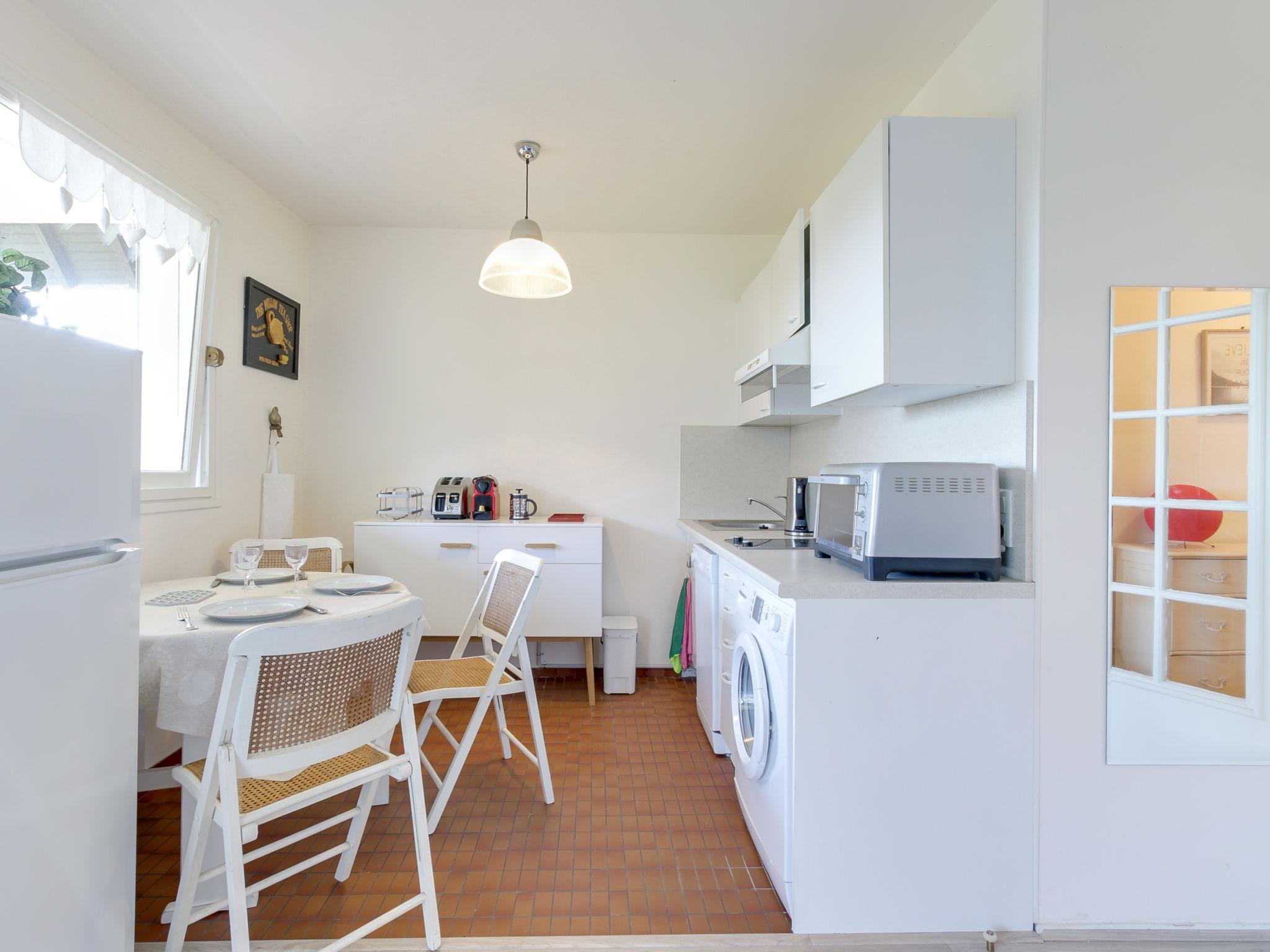 Photo 9 - Apartment in Blonville-sur-Mer with terrace and sea view