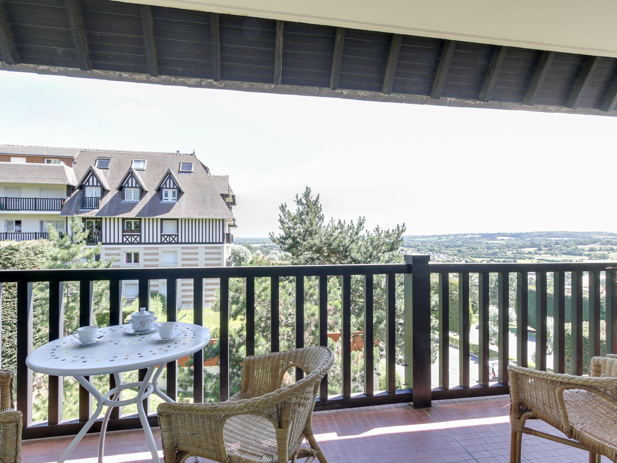 Foto 1 - Apartment in Blonville-sur-Mer mit terrasse und blick aufs meer