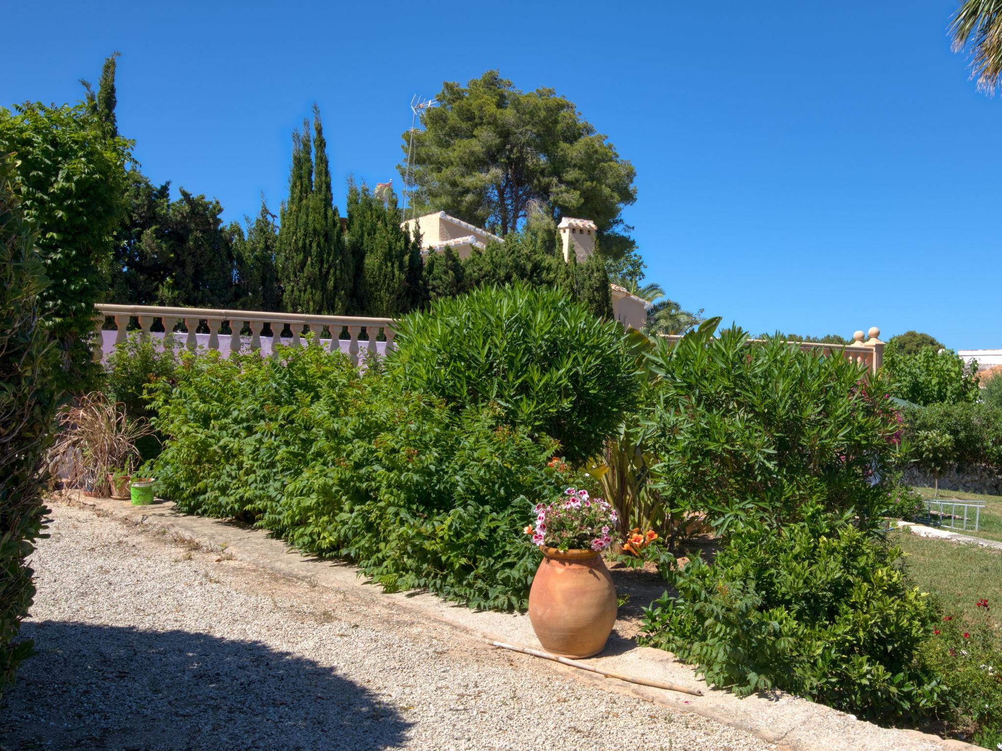 Foto 28 - Casa de 4 quartos em Jávea com piscina privada e jardim