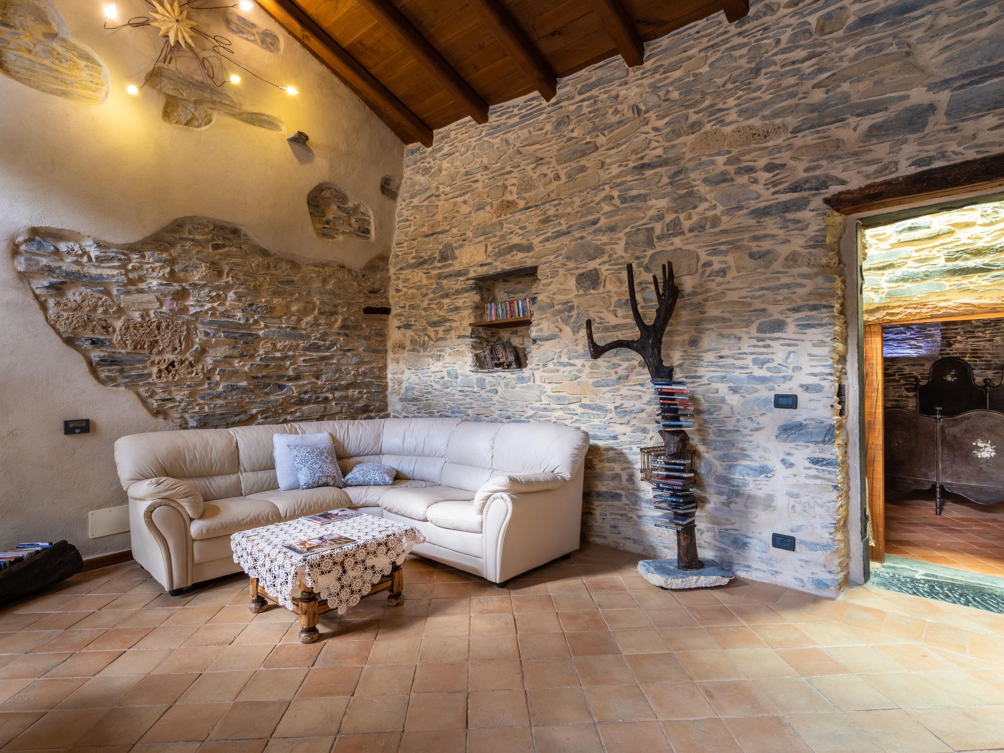 Photo 7 - 4 bedroom House in Prelà with private pool and garden