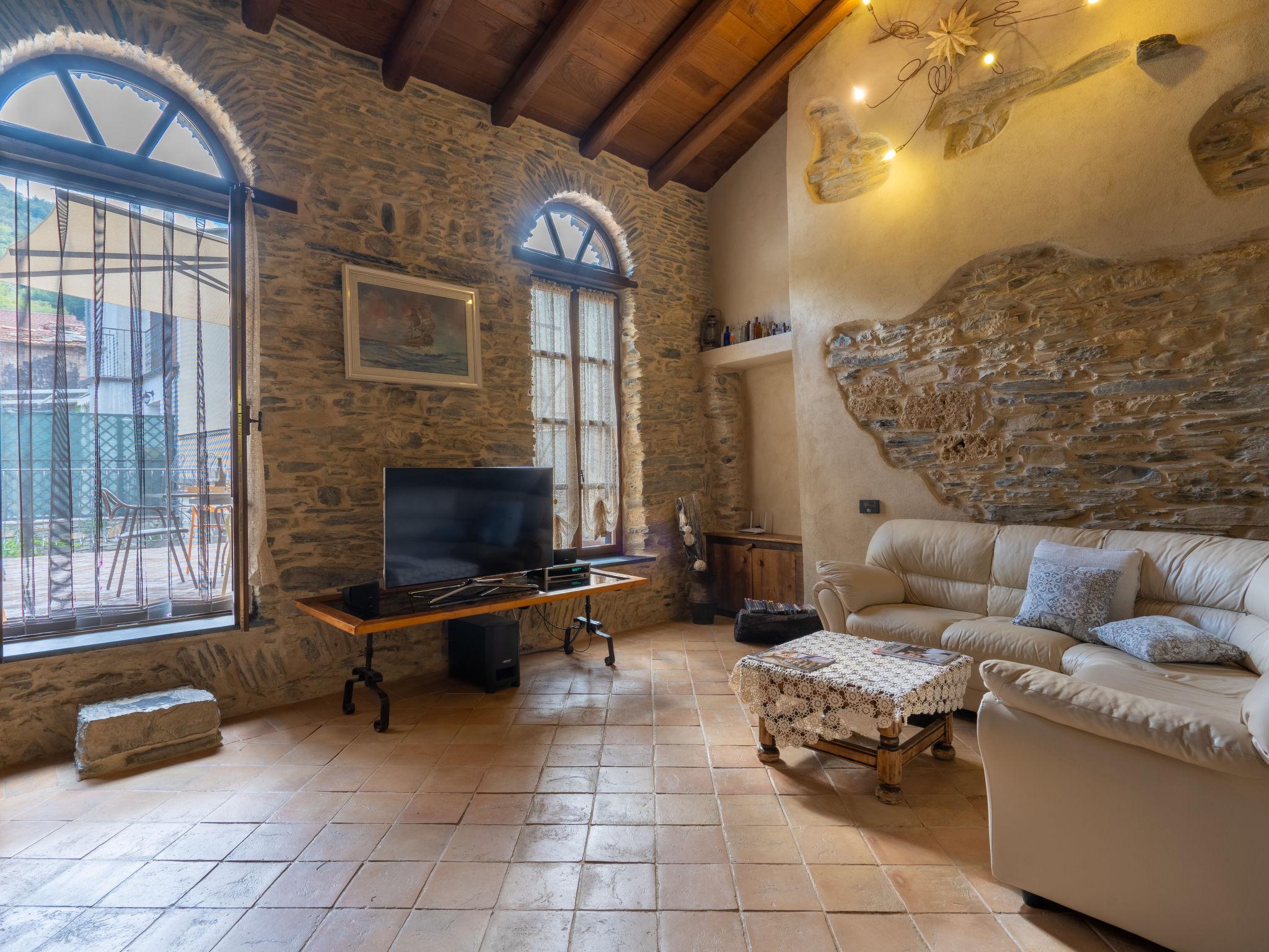Foto 8 - Casa con 4 camere da letto a Prelà con piscina privata e giardino