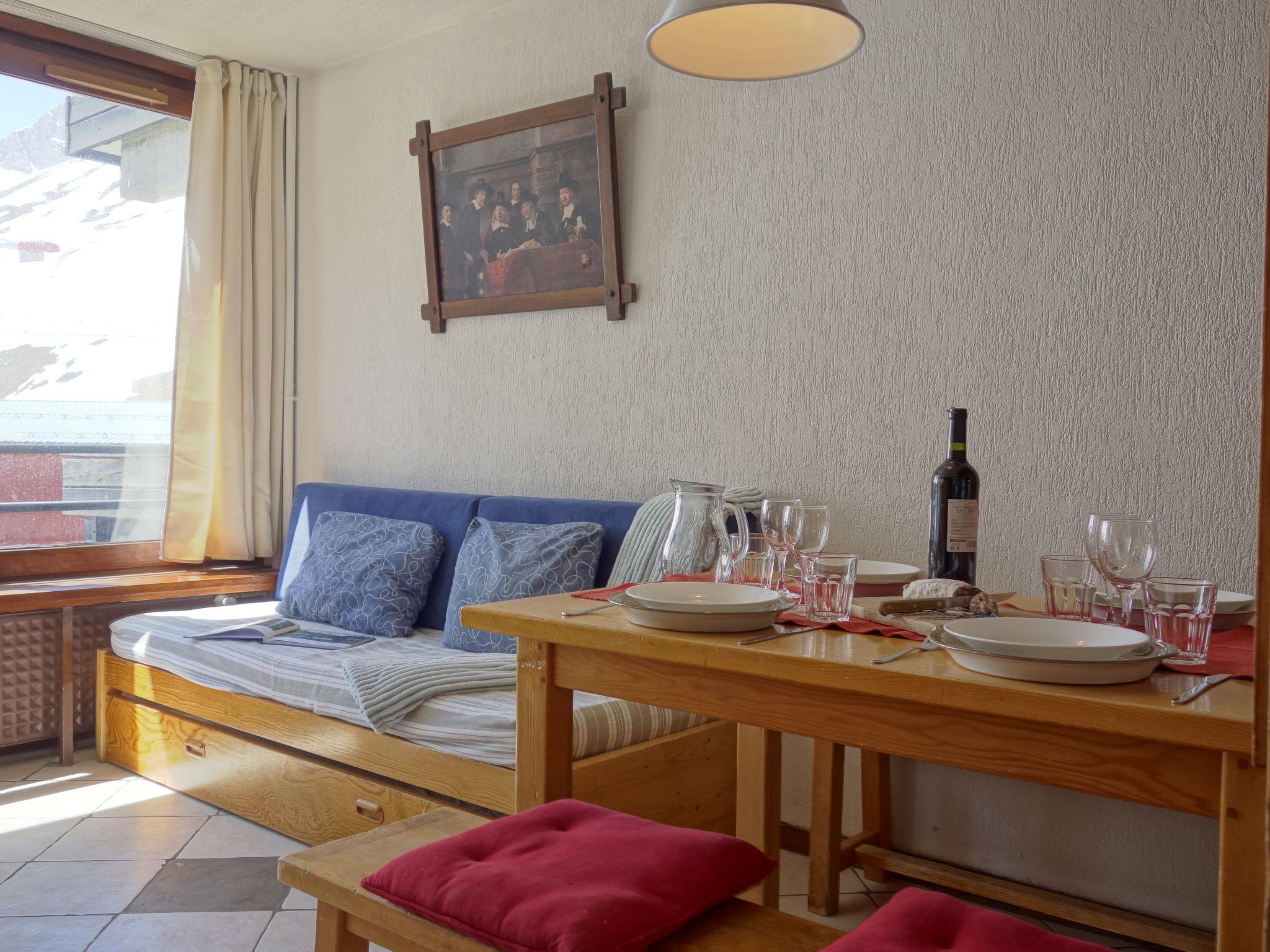 Foto 12 - Appartamento con 1 camera da letto a Tignes con vista sulle montagne