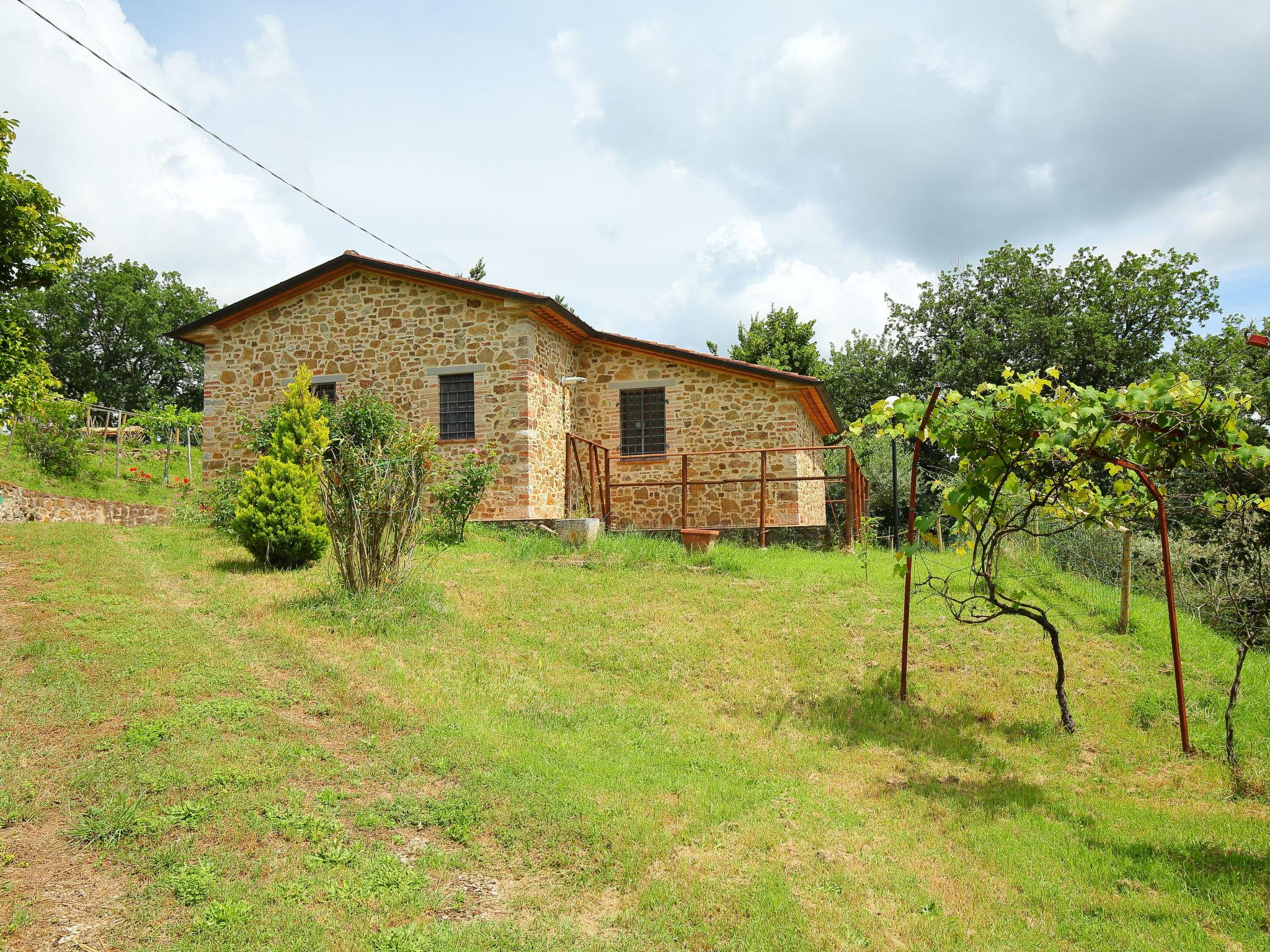 Foto 12 - Casa con 2 camere da letto a Umbertide con piscina e giardino