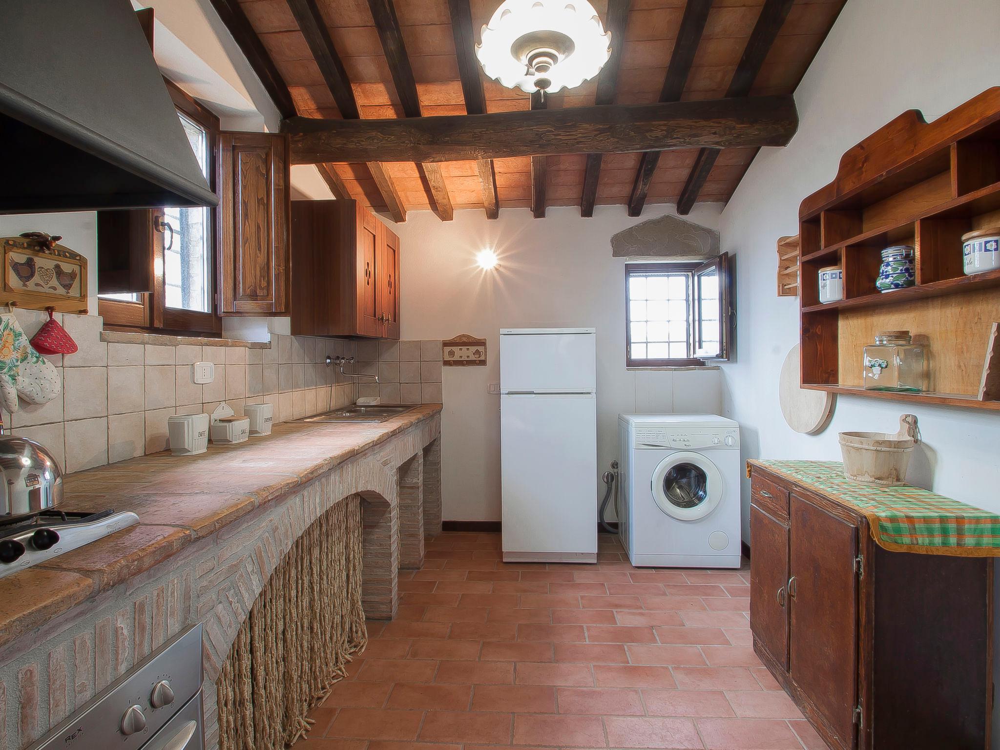 Photo 8 - Maison de 2 chambres à Umbertide avec piscine et jardin