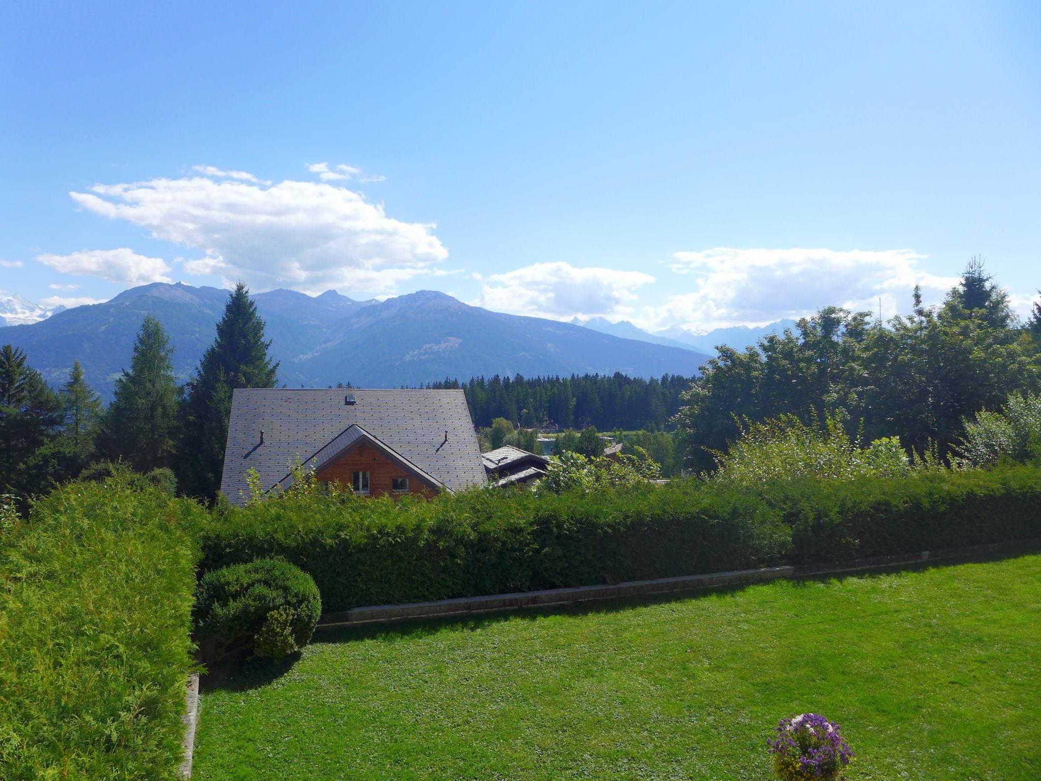 Foto 1 - Apartamento de 1 habitación en Crans-Montana con vistas a la montaña