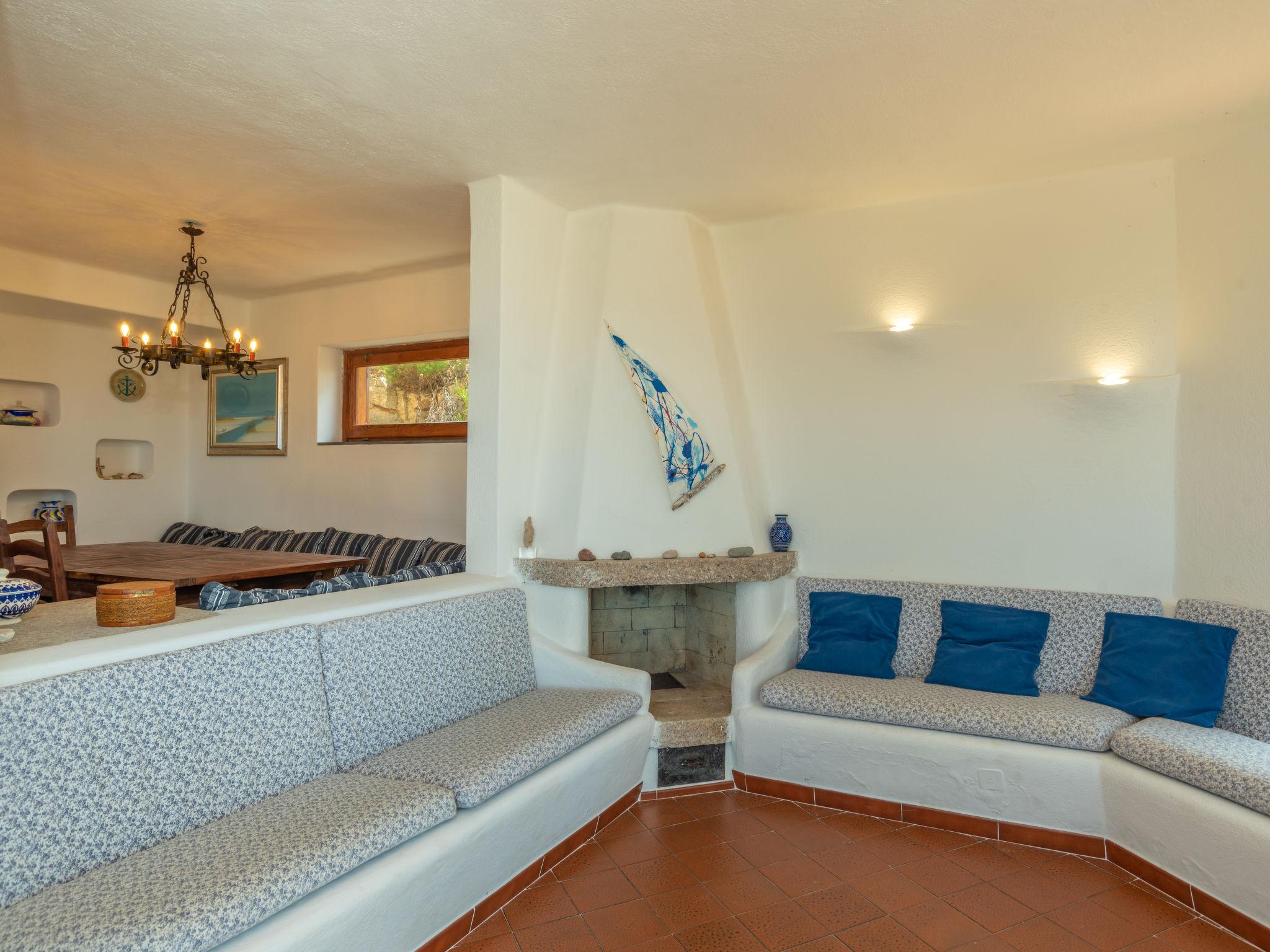 Photo 5 - 4 bedroom House in Aglientu with garden and sea view