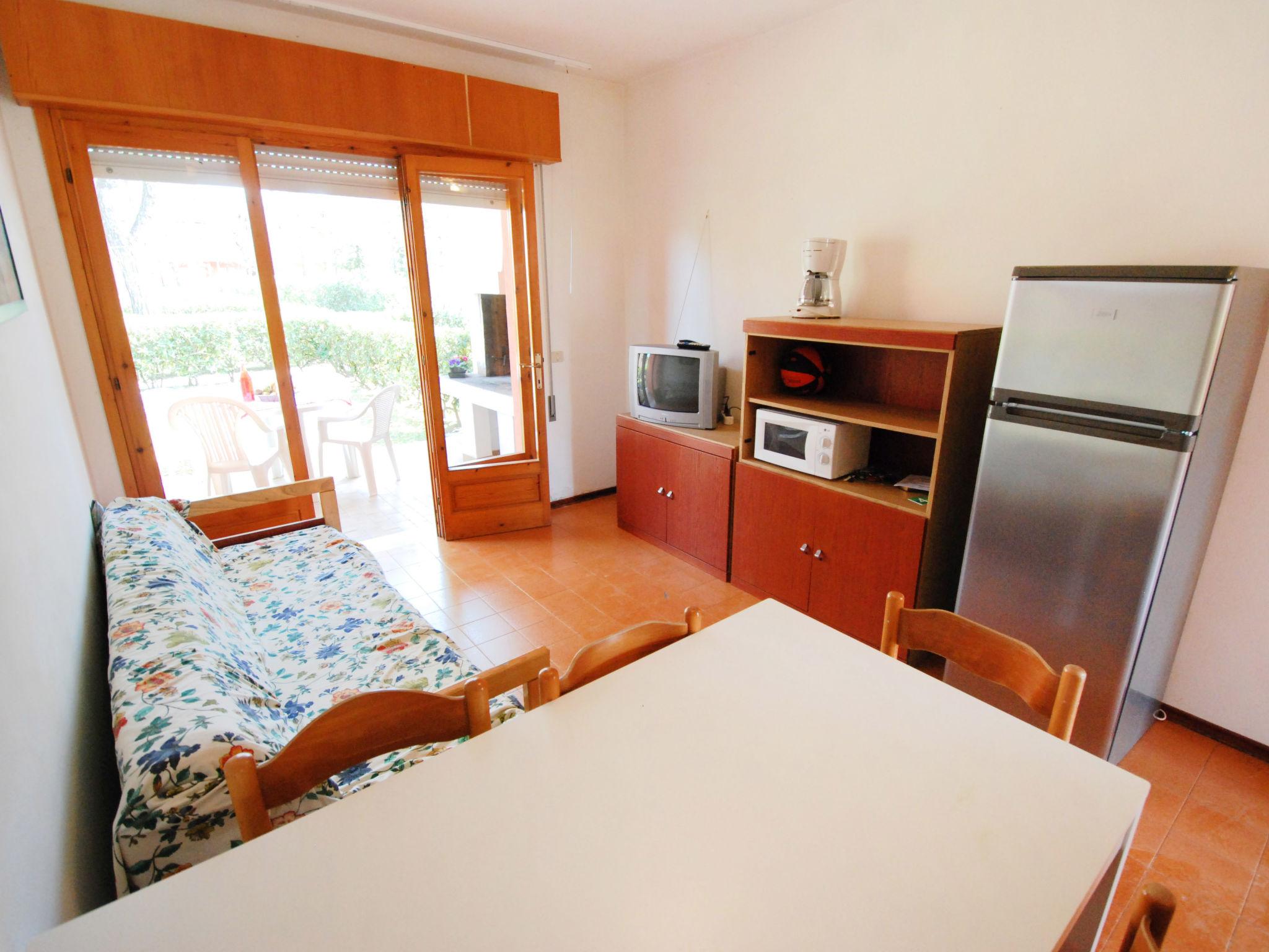 Foto 6 - Appartamento con 2 camere da letto a San Michele al Tagliamento con piscina e vista mare