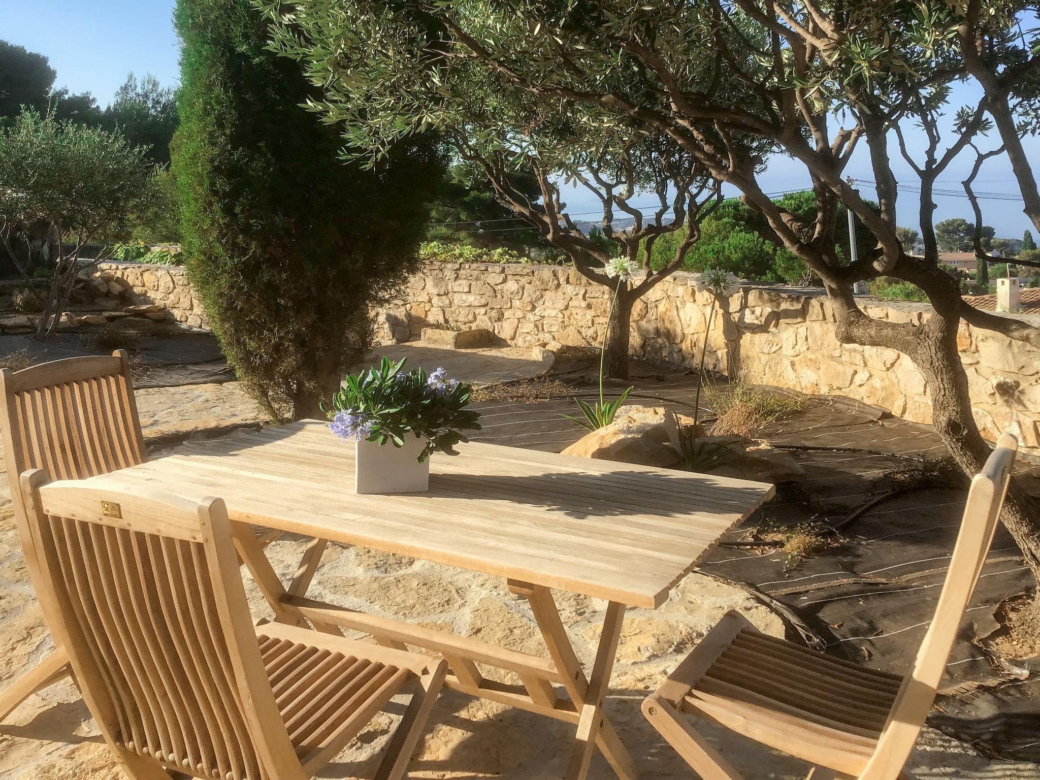 Photo 34 - Maison de 4 chambres à Bandol avec piscine privée et jardin