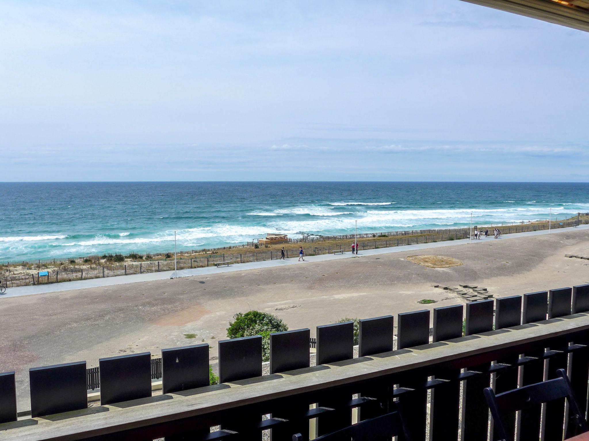 Foto 16 - Apartamento de 2 habitaciones en Lacanau con vistas al mar
