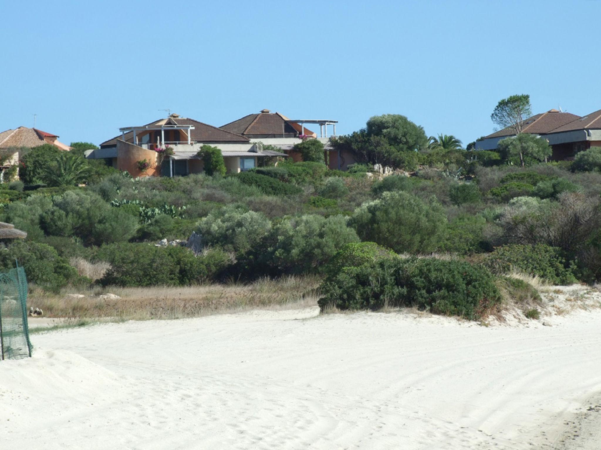 Foto 17 - Apartamento de 1 habitación en Golfo Aranci con jardín y vistas al mar