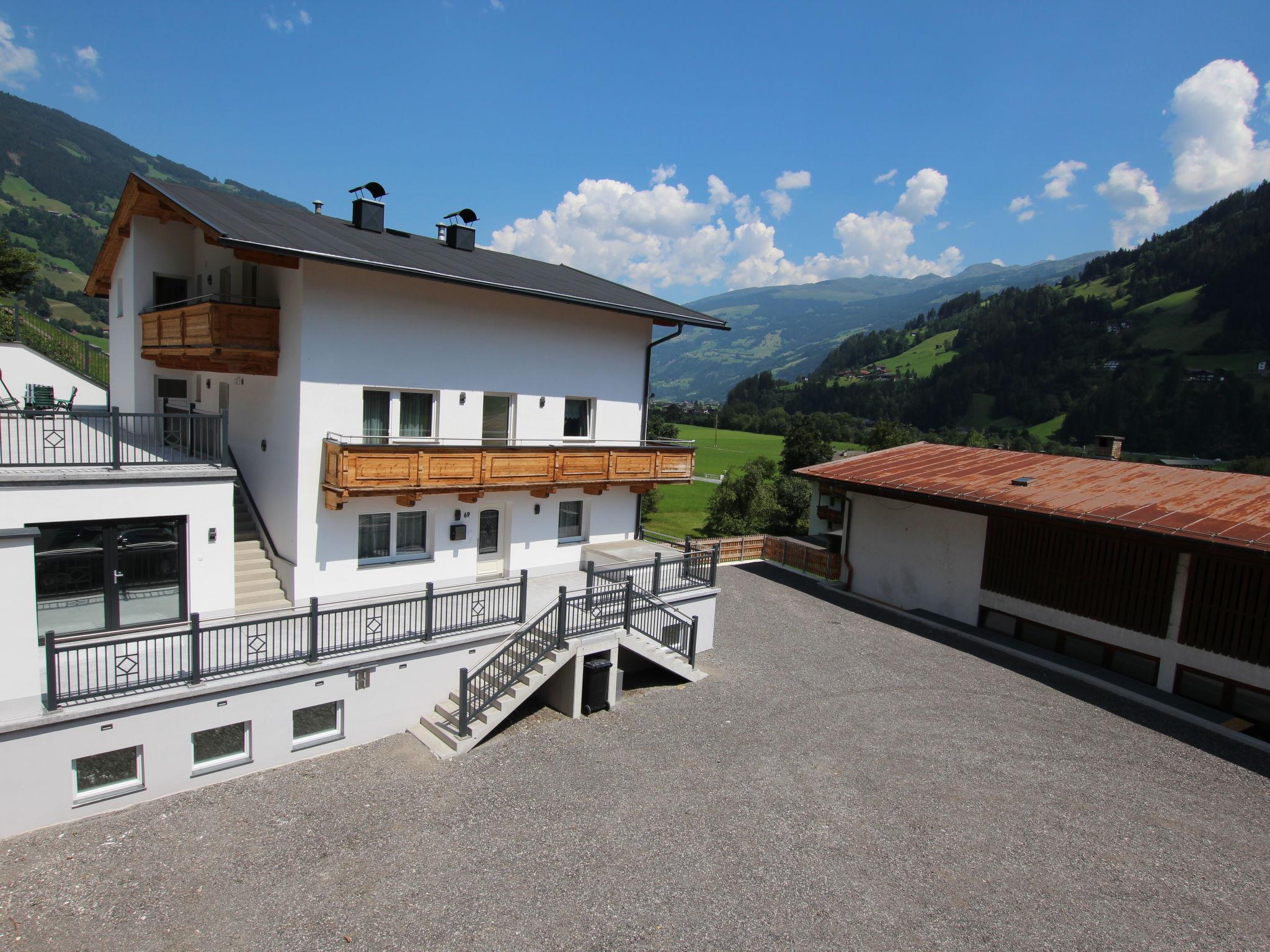 Photo 27 - Appartement de 4 chambres à Hippach avec vues sur la montagne