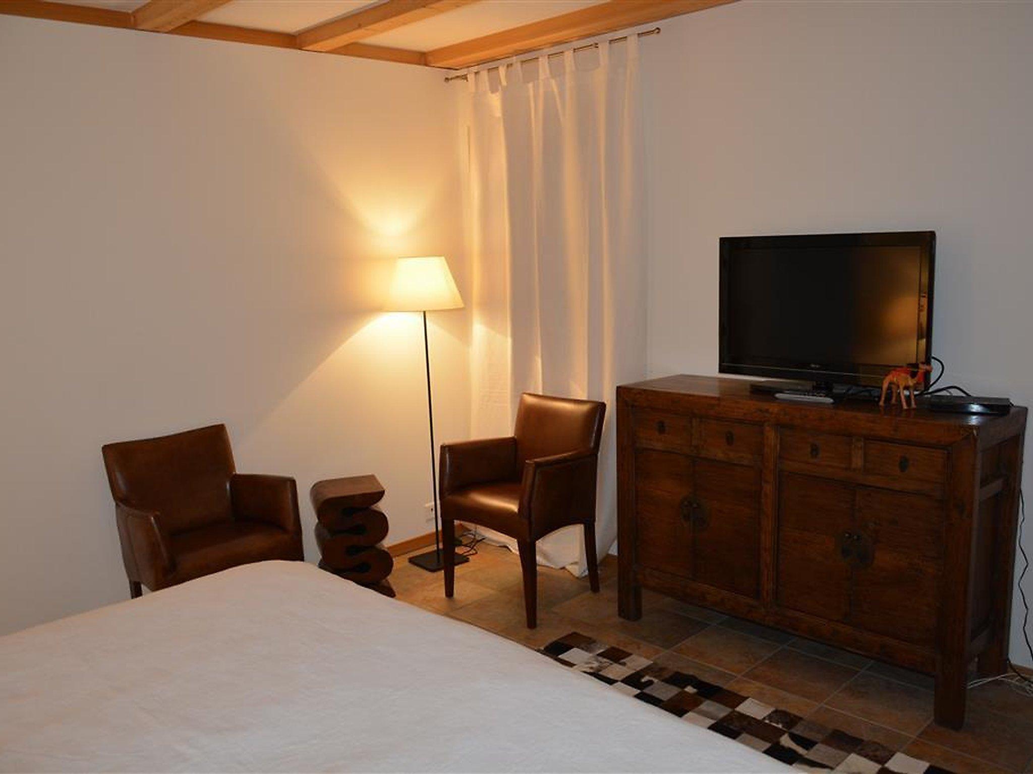 Foto 14 - Apartment mit 2 Schlafzimmern in Saanen