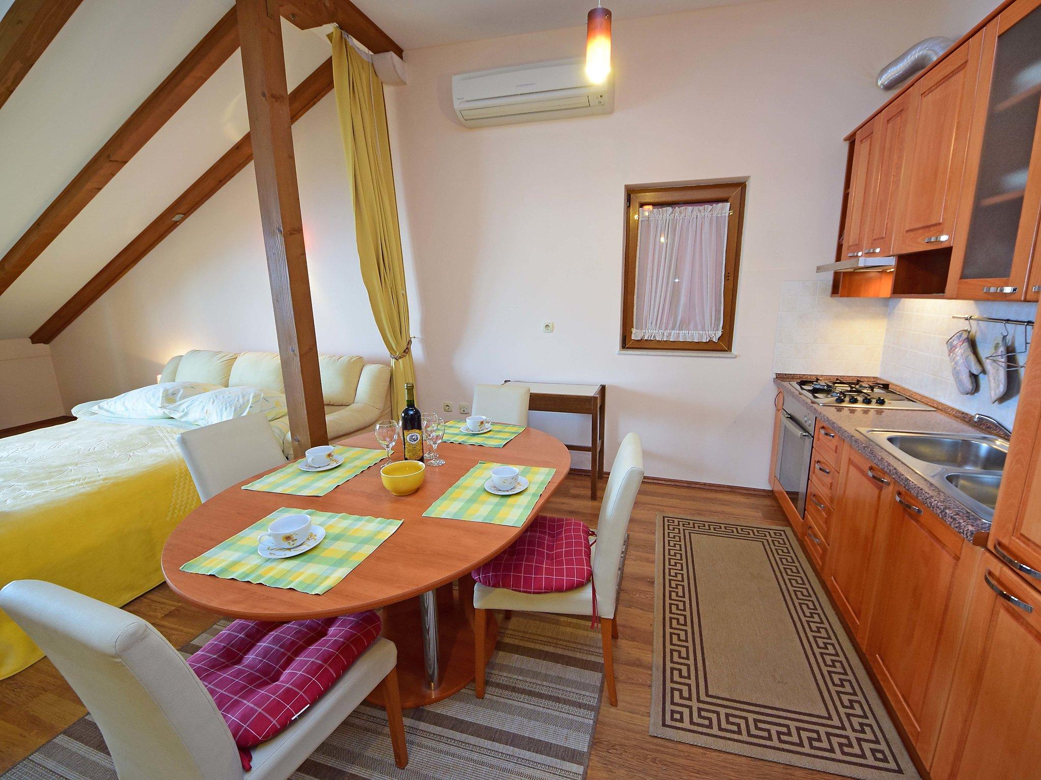 Foto 8 - Apartamento de 1 habitación en Dubrovnik con piscina y vistas al mar