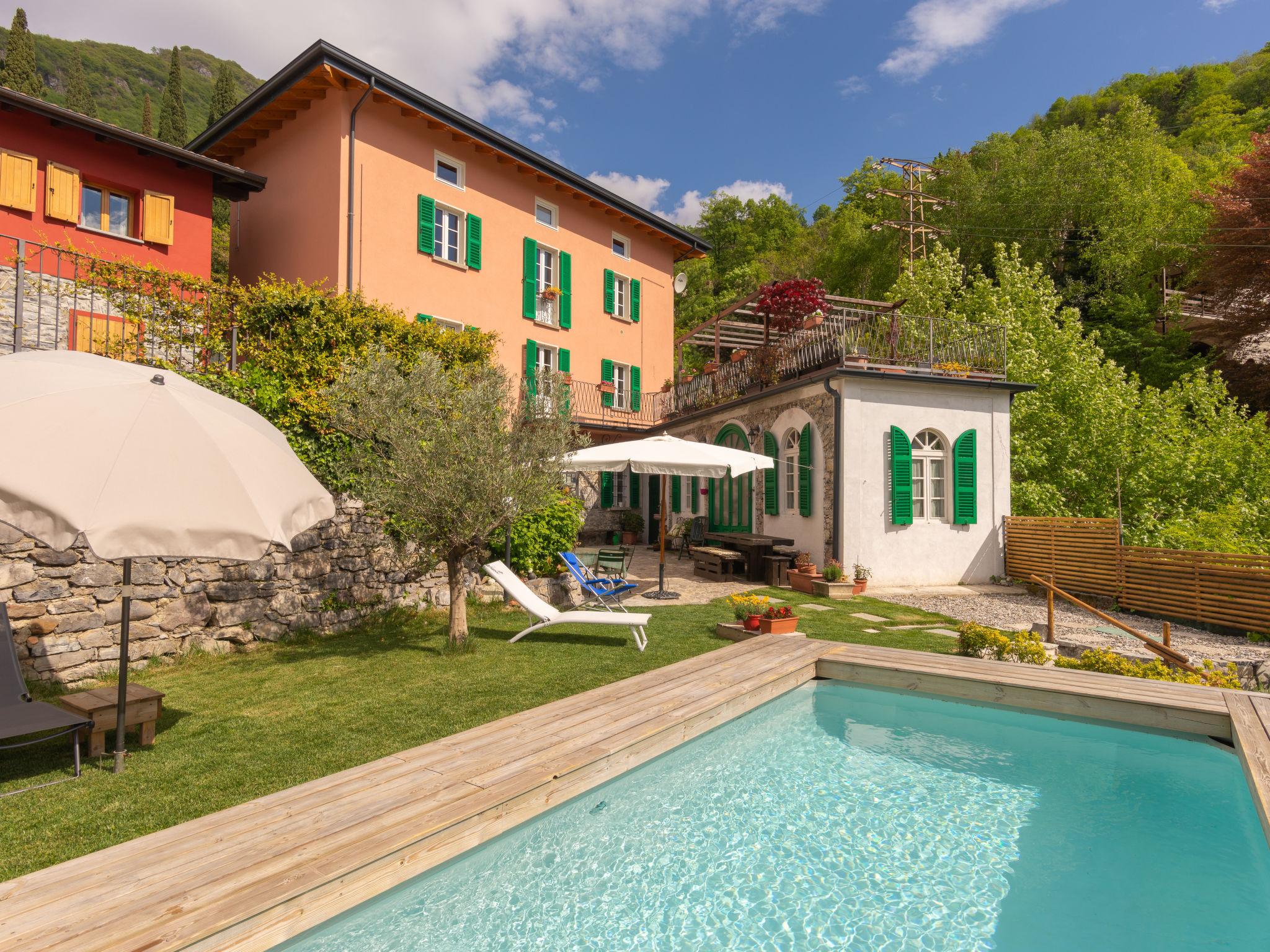 Photo 1 - Appartement de 1 chambre à Perledo avec piscine et vues sur la montagne