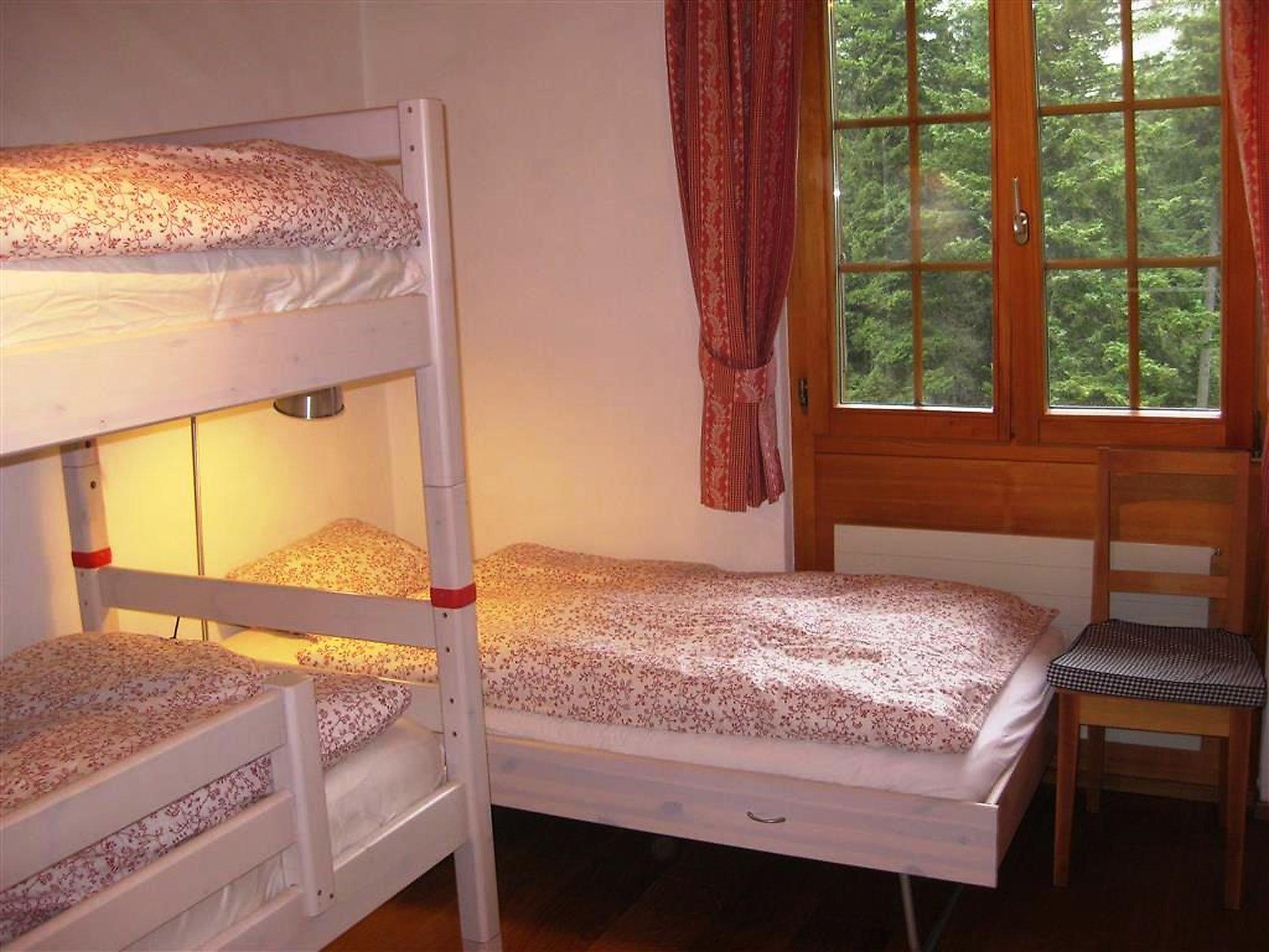 Photo 11 - 2 bedroom Apartment in Saanen