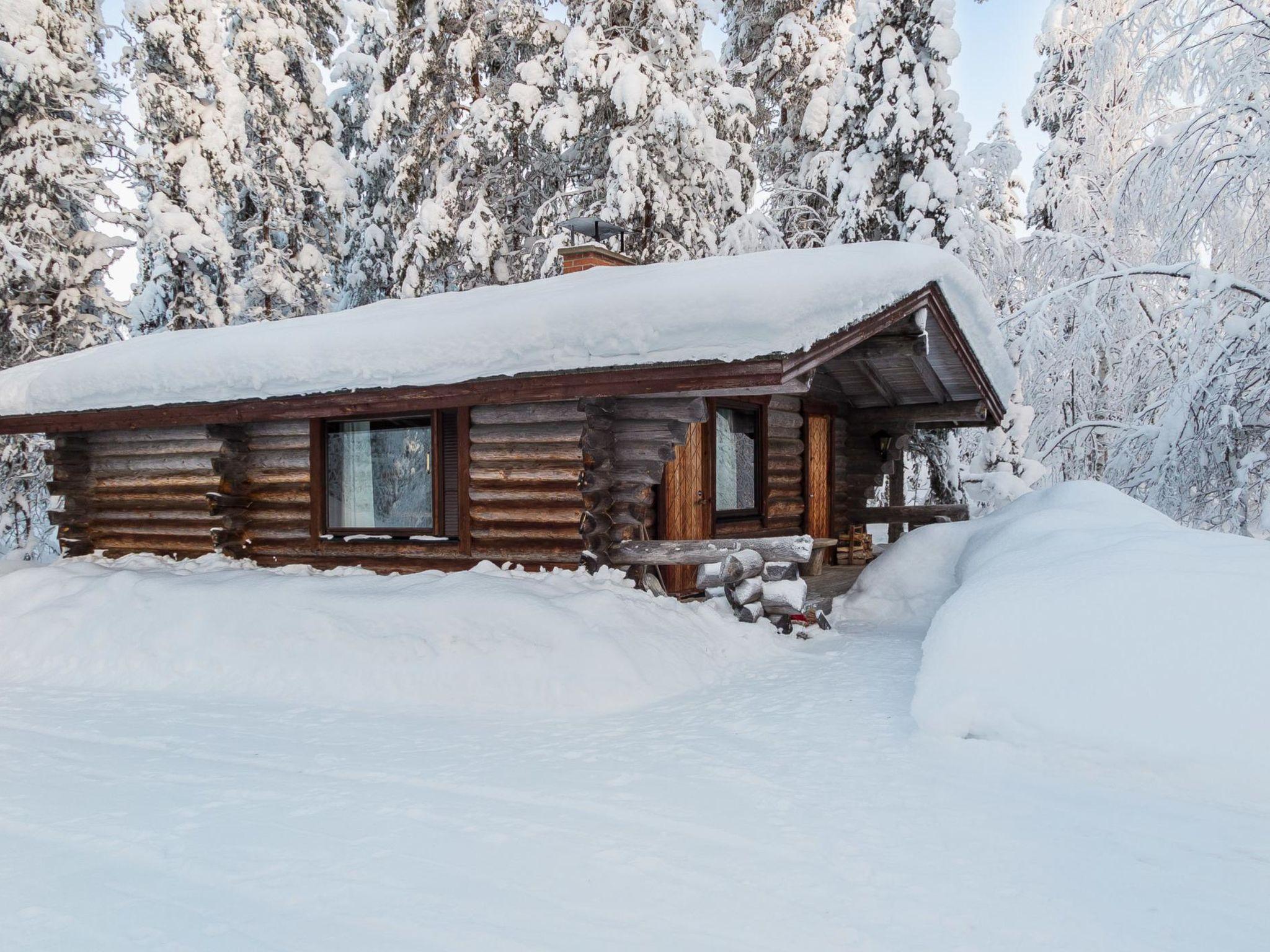Photo 1 - Maison de 1 chambre à Kolari avec sauna et vues sur la montagne