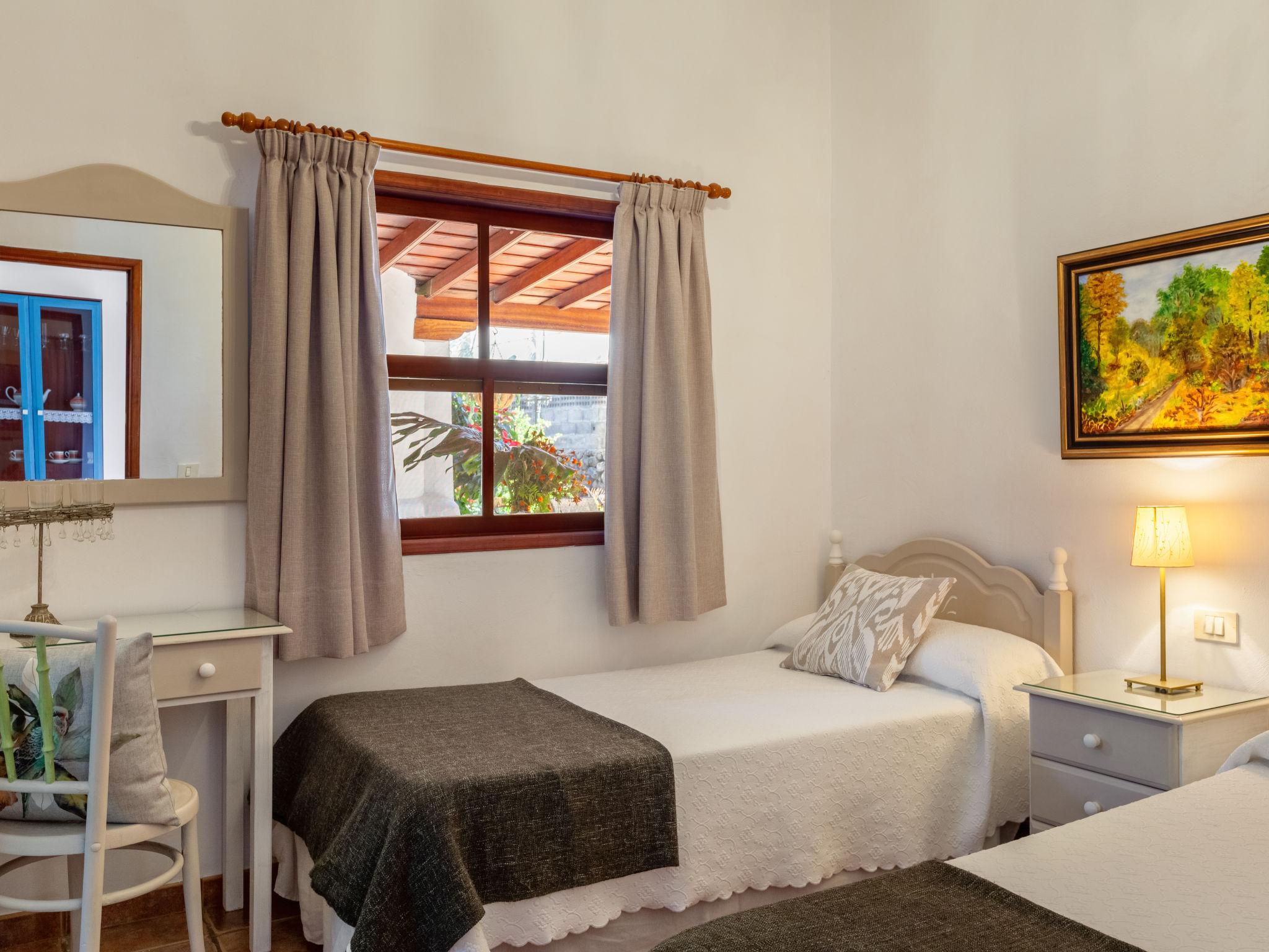 Foto 18 - Casa con 2 camere da letto a Fuencaliente de la Palma con giardino e terrazza