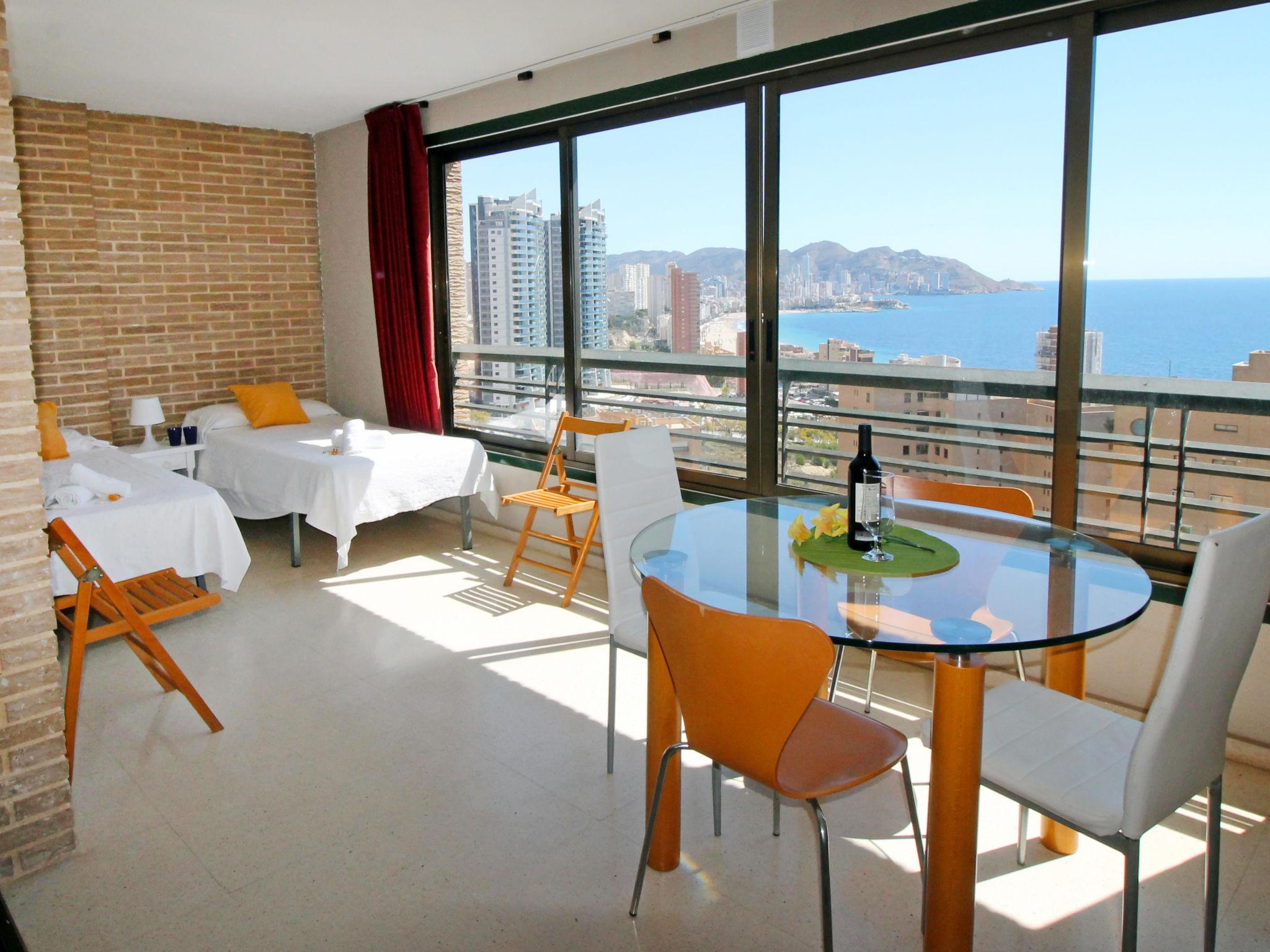 Photo 9 - Appartement de 1 chambre à Benidorm avec piscine et vues à la mer