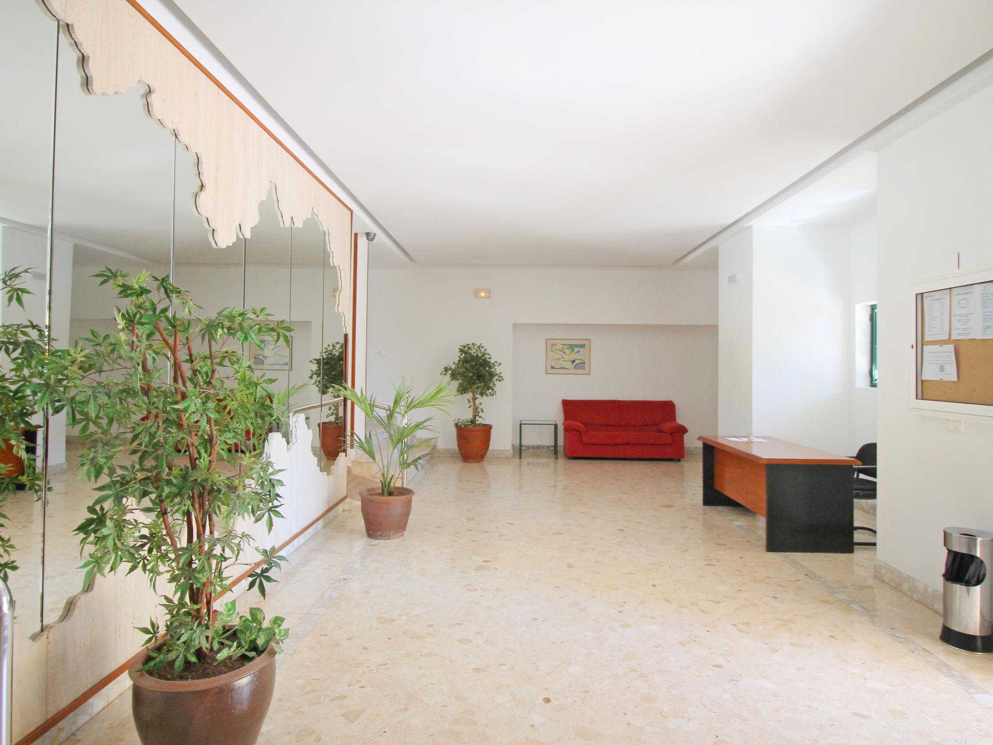 Foto 19 - Appartamento con 1 camera da letto a Benidorm con piscina e vista mare