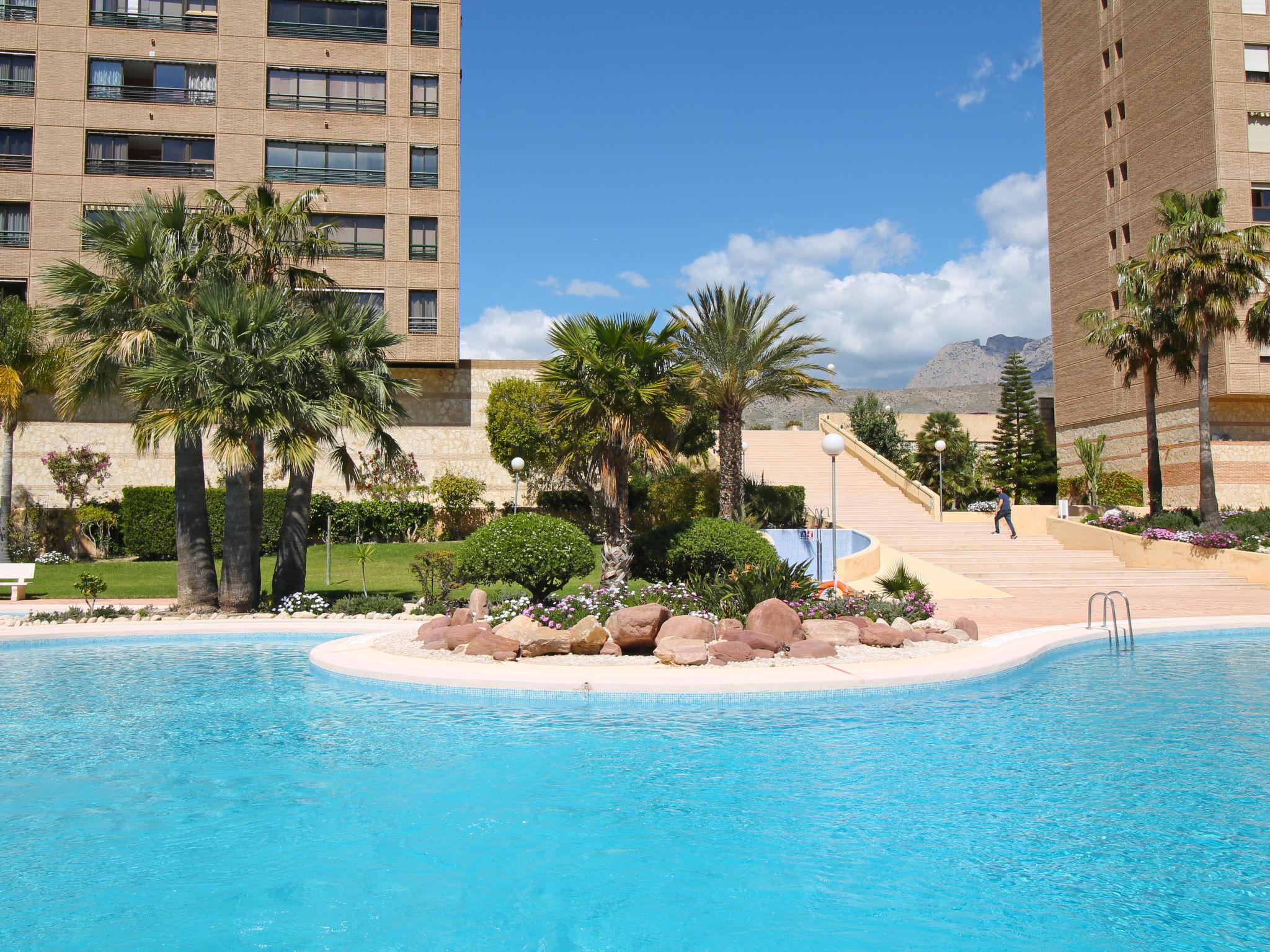 Foto 15 - Appartamento con 1 camera da letto a Benidorm con piscina e vista mare