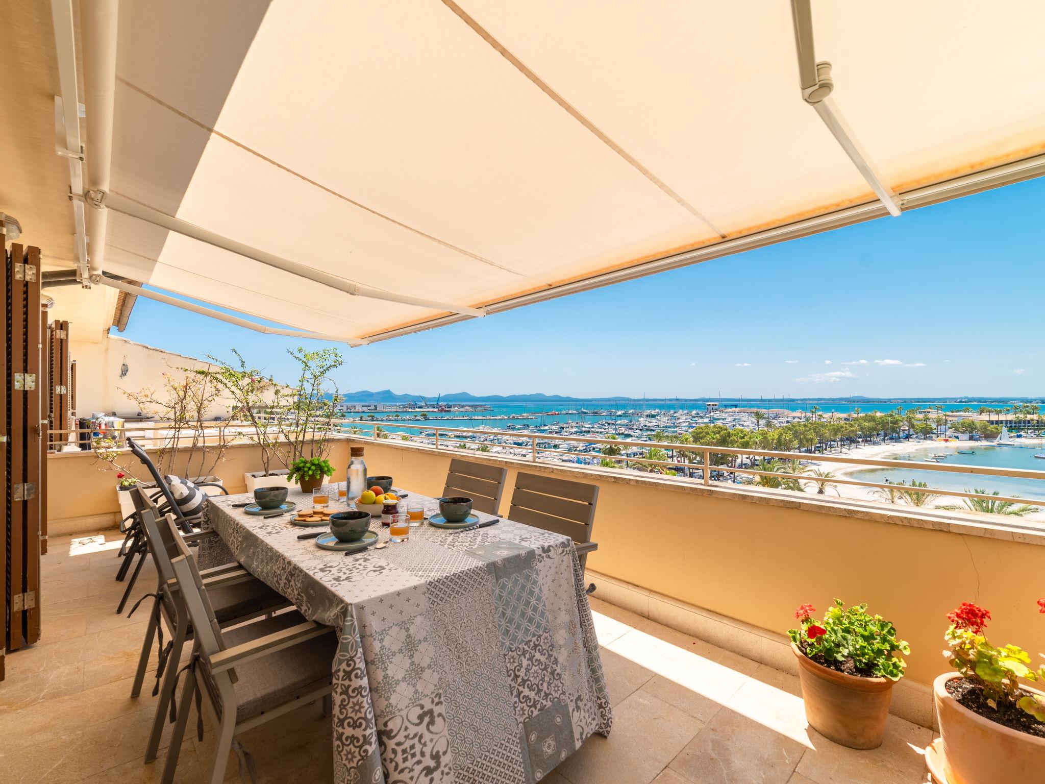 Photo 1 - 2 bedroom Apartment in Alcúdia with terrace and sea view