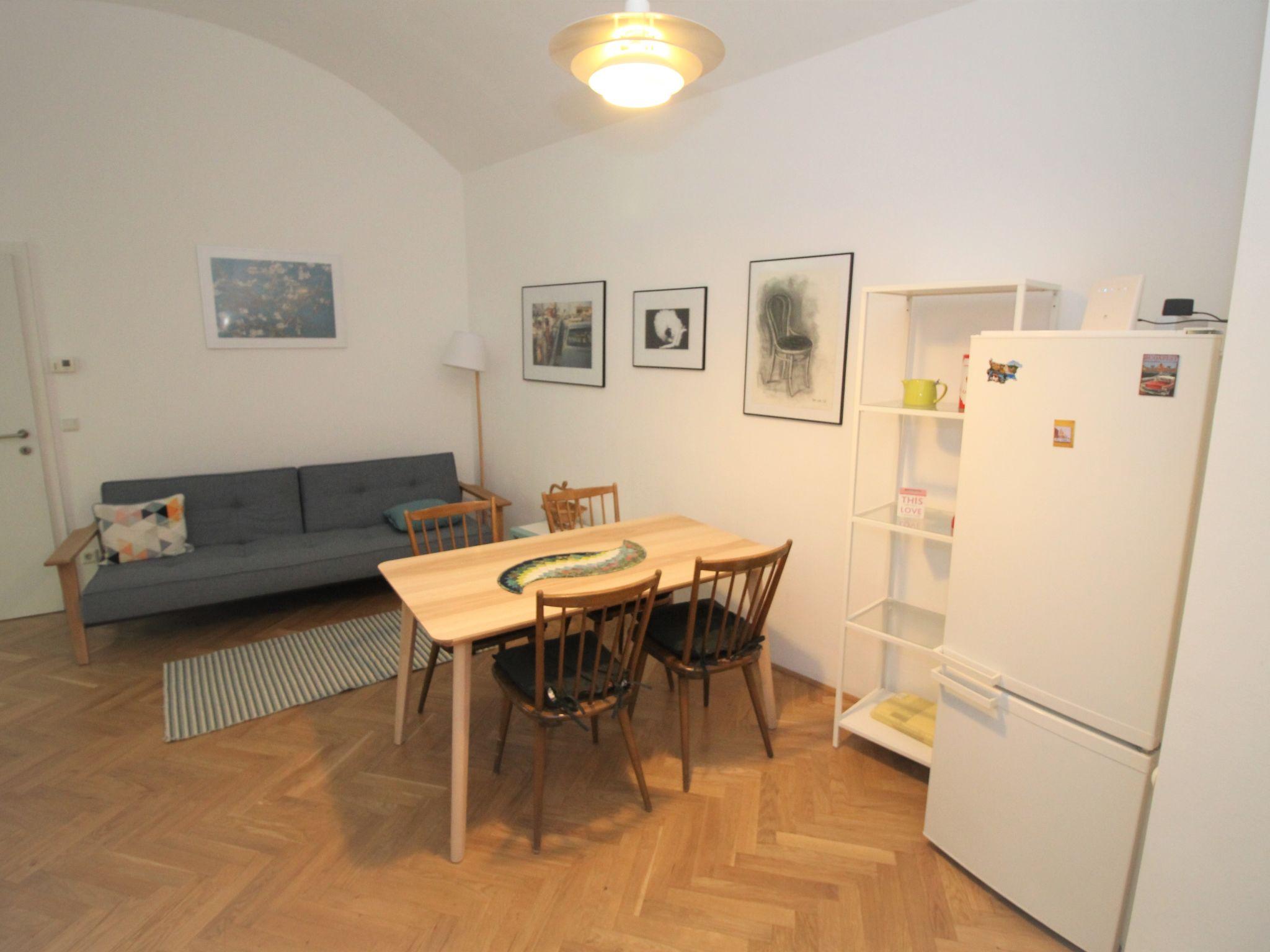 Foto 10 - Apartamento de 1 quarto em Viena com jardim e terraço