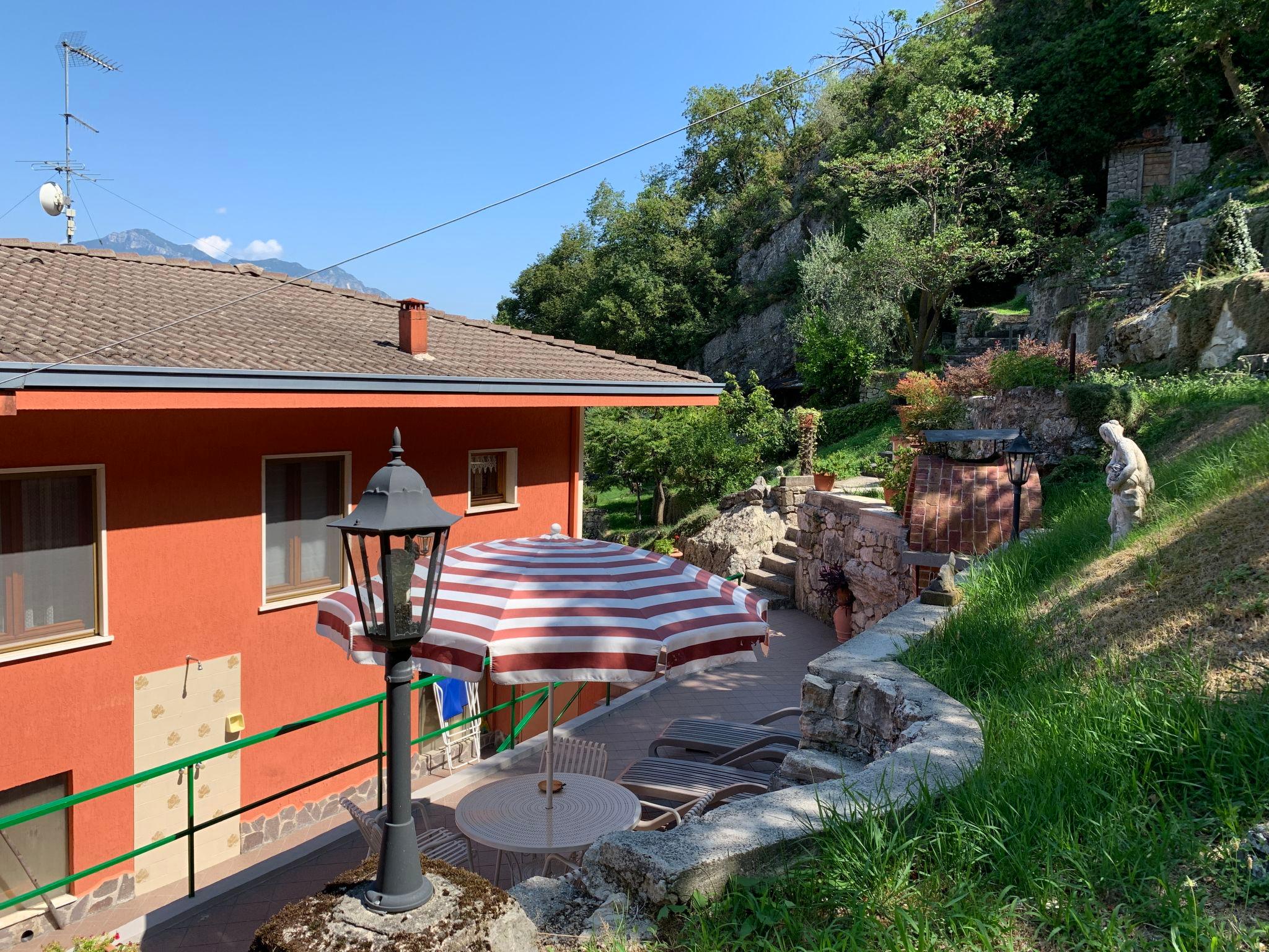 Foto 35 - Apartamento de 2 quartos em Malcesine com jardim e vista para a montanha