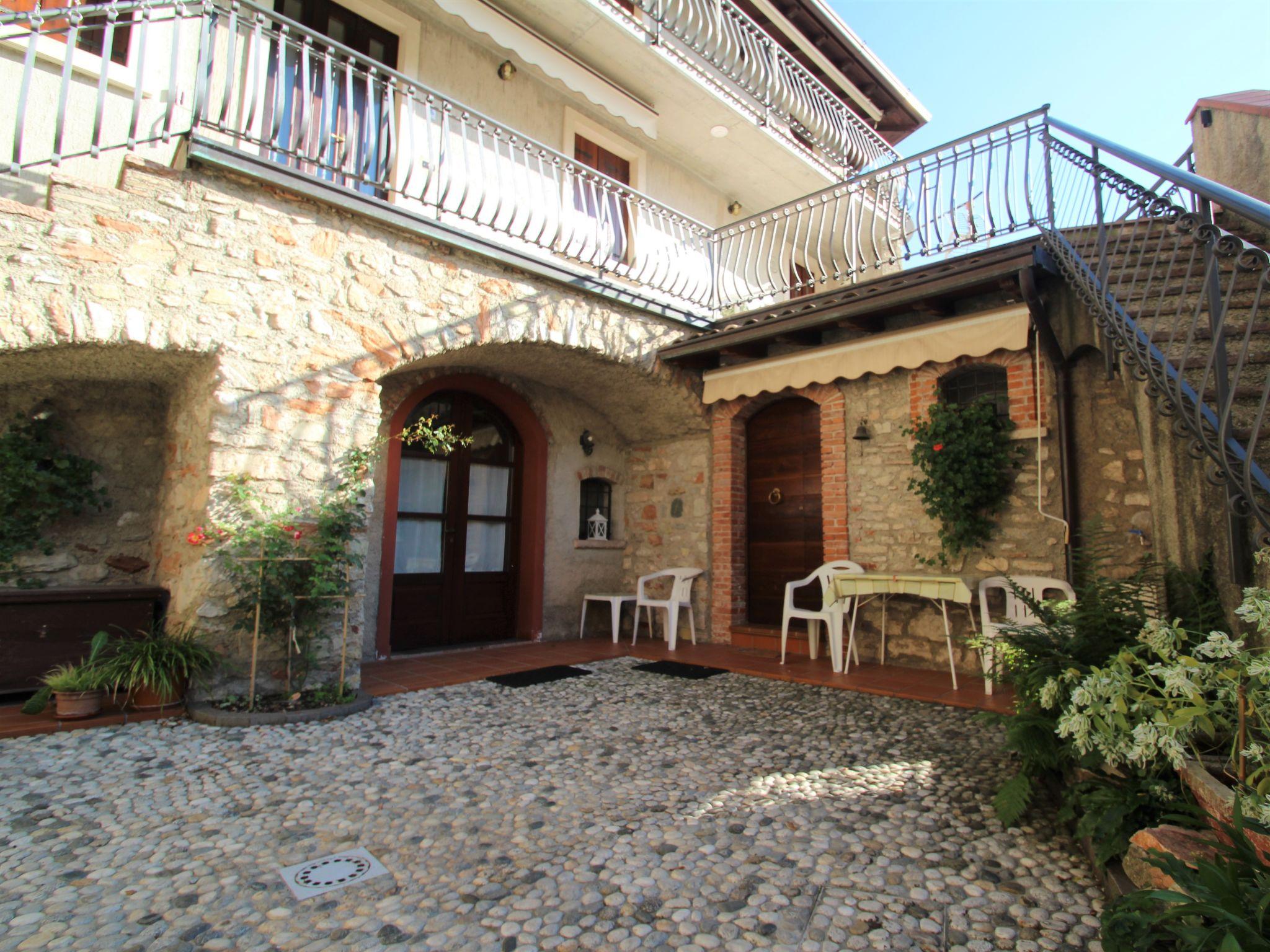 Photo 2 - 1 bedroom Apartment in Tignale with garden and mountain view