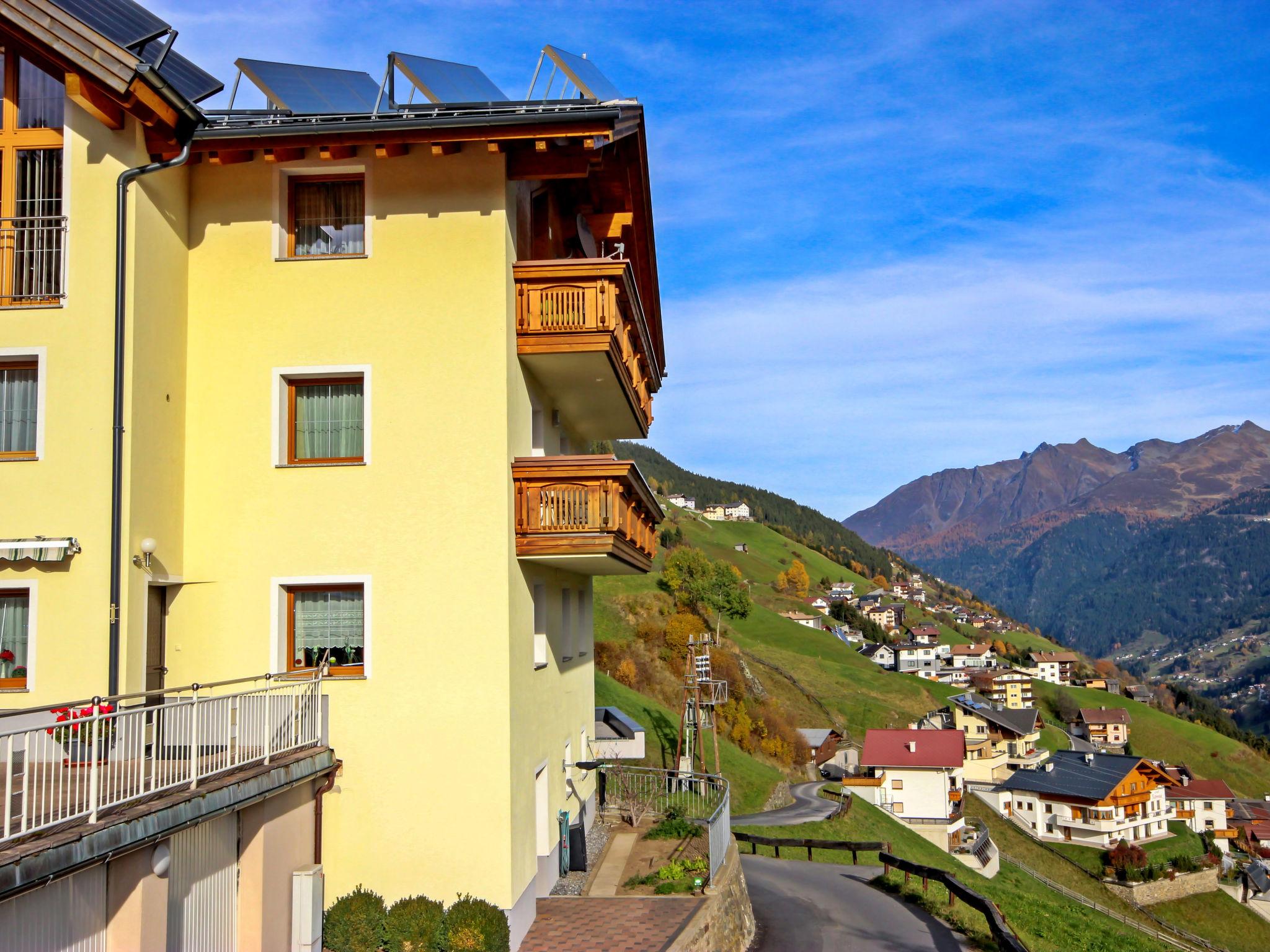 Foto 20 - Apartamento de 4 habitaciones en Kappl con vistas a la montaña